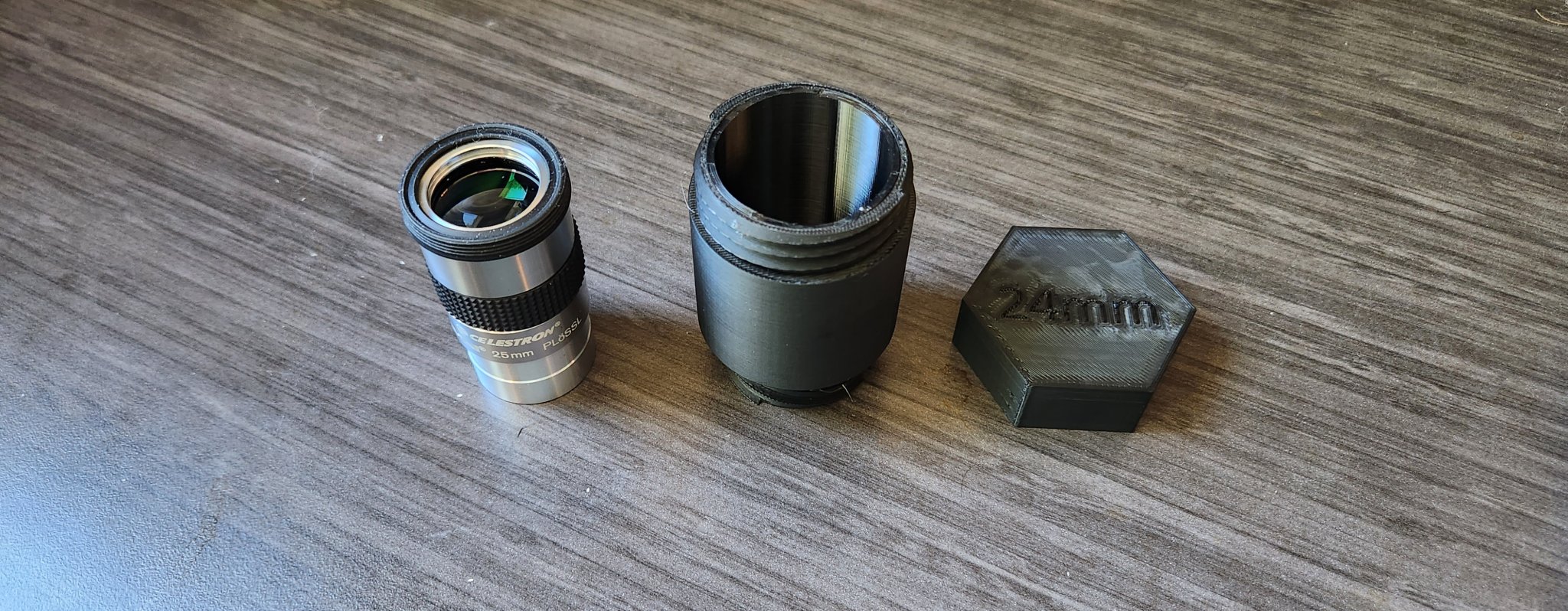 Hộp đựng kính thiên văn Celestron Omni Plössl 25mm