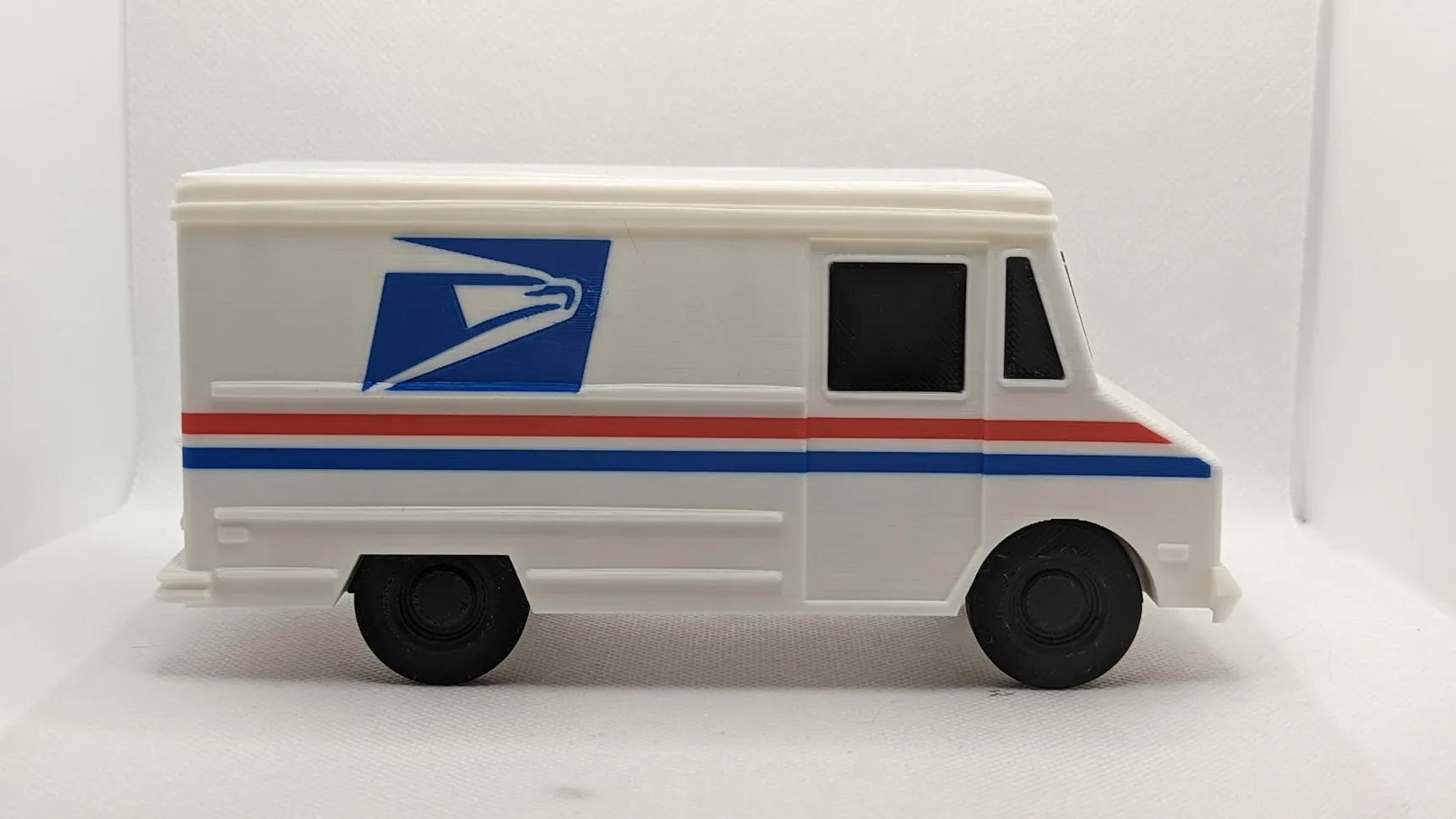 Xe tải bưu điện USPS mô phỏng chi tiết