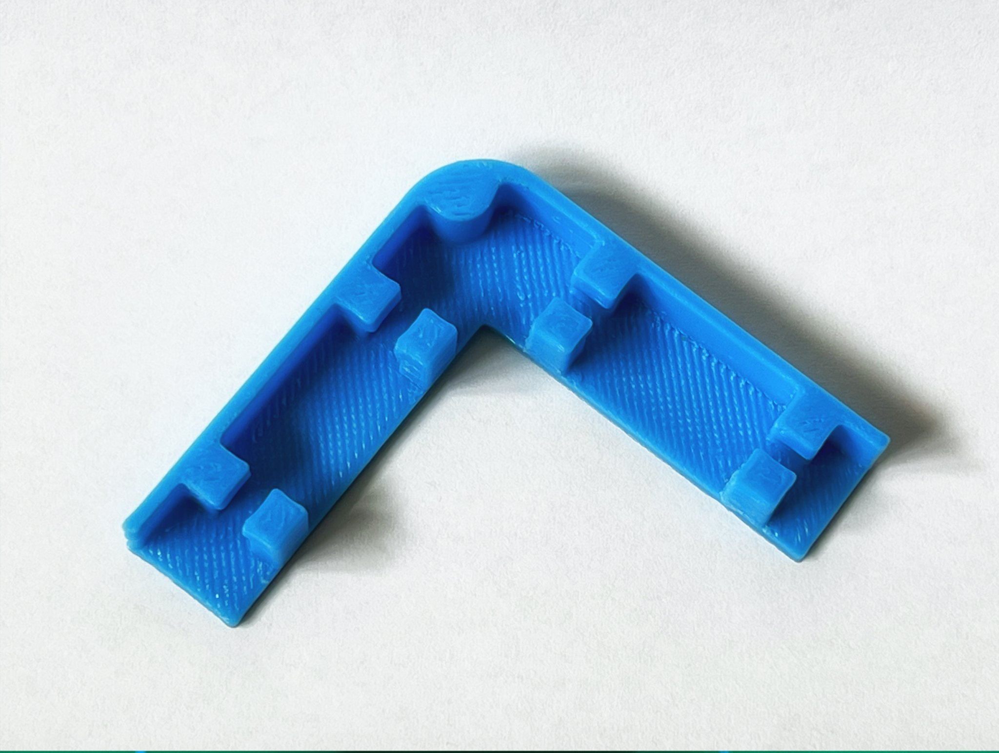 Kết nối góc cho chuồng thú nhỏ