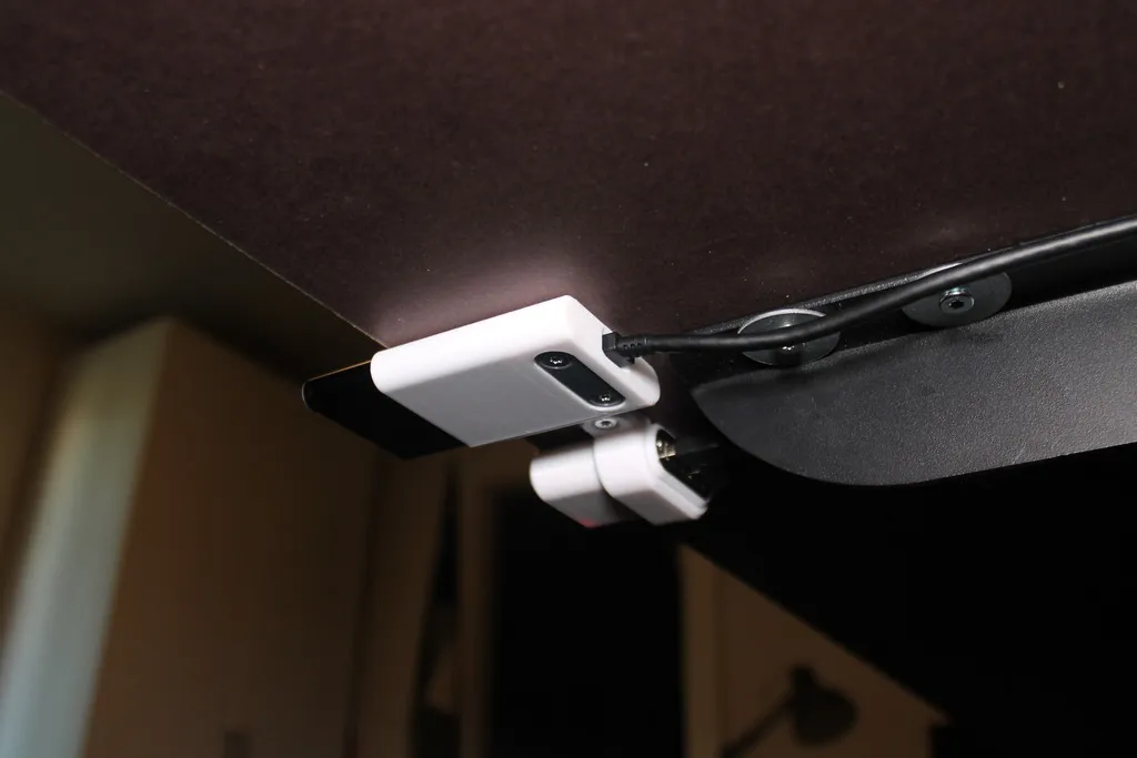 Đế đỡ SSD SAMSUNG T5 với cáp USB-C dài 1m