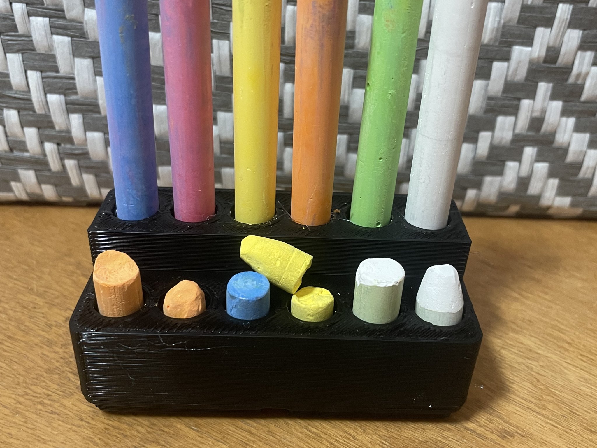 Giá đỡ phấn bảng Gridfinity cho 12 viên phấn