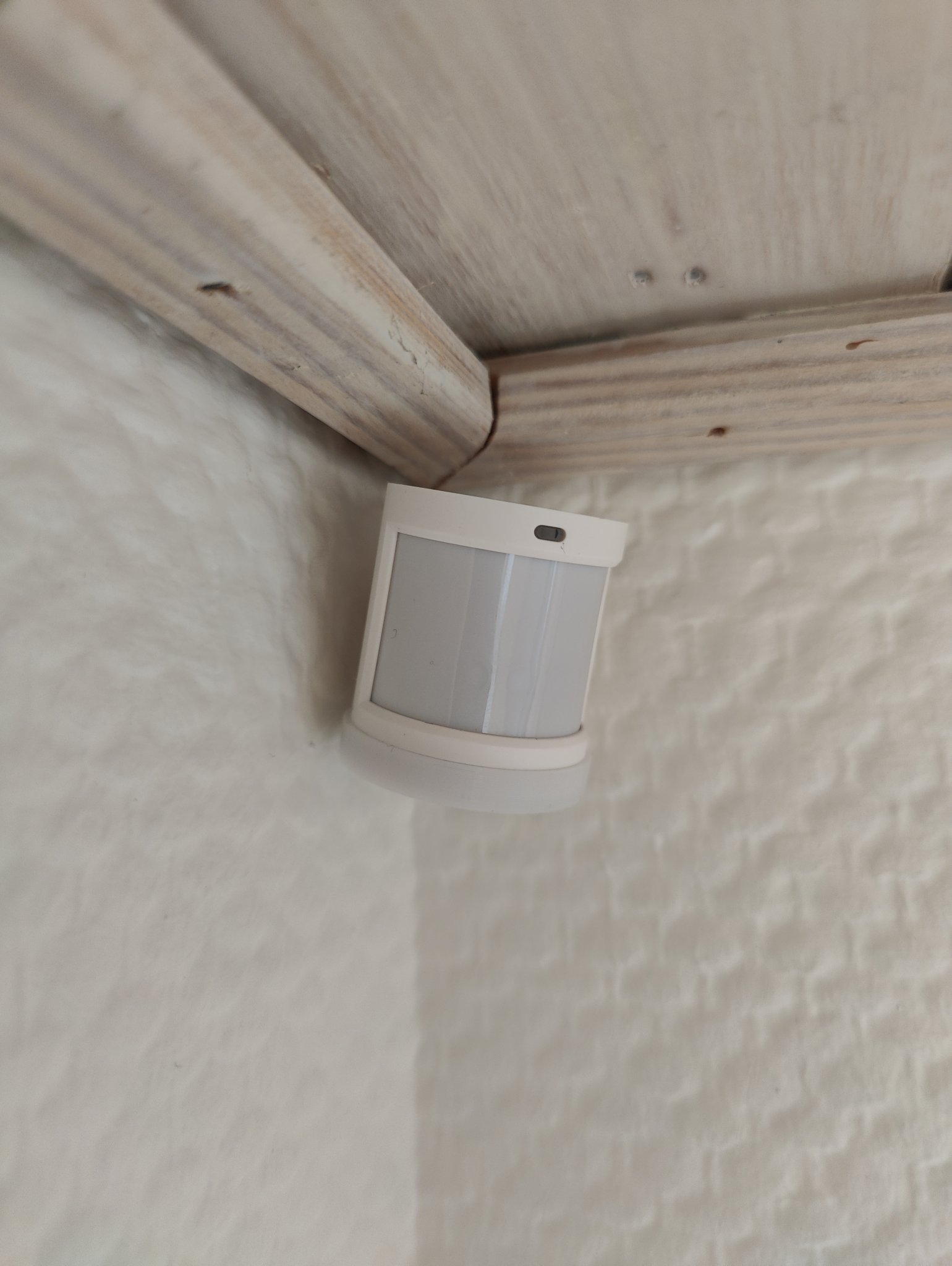 Giá đỡ góc nghiêng cho cảm biến chuyển động Aqara