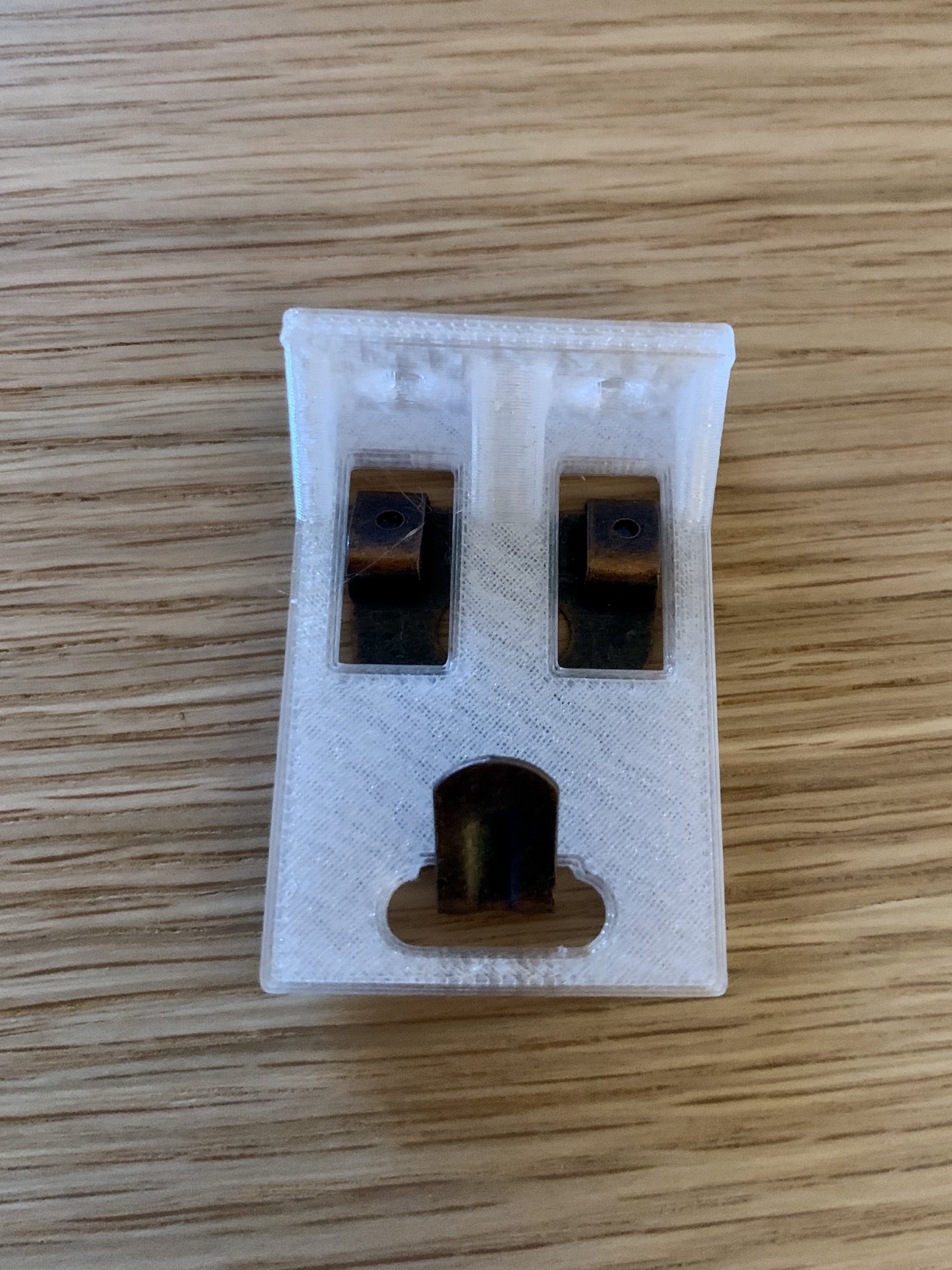 Giá treo tranh Ikea Ribba cho khung ảnh