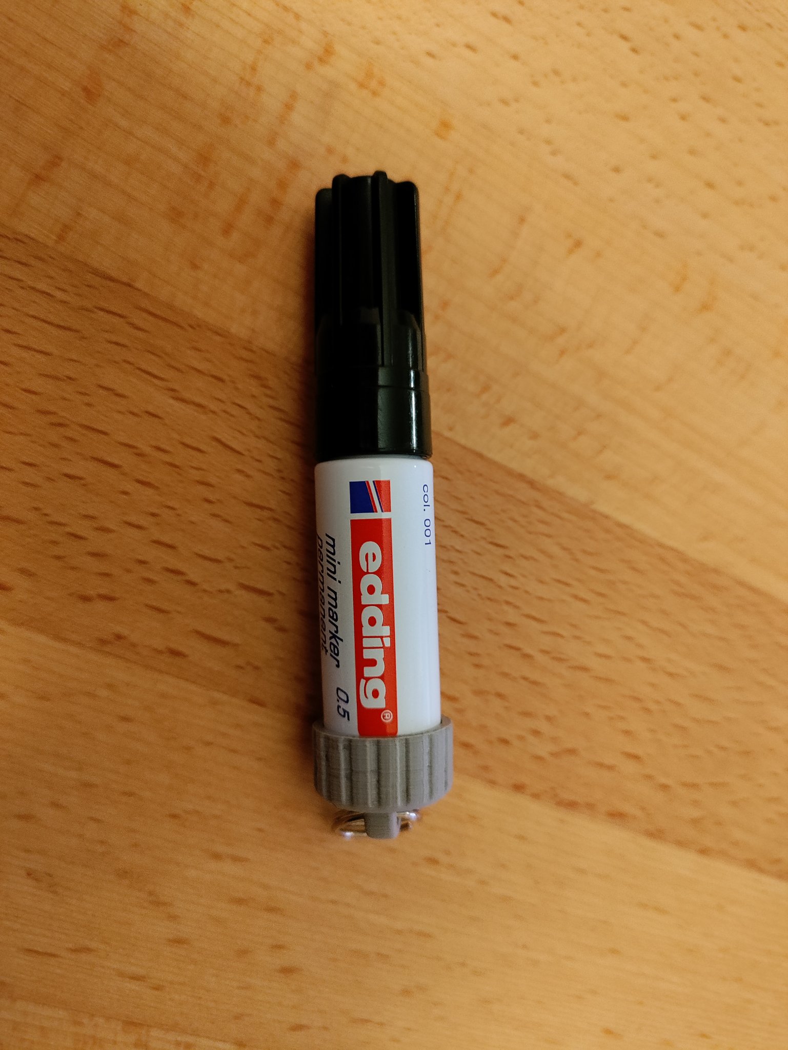 Phụ kiện móc chìa khóa Edding Mini cho việc đánh dấu hàng ngày