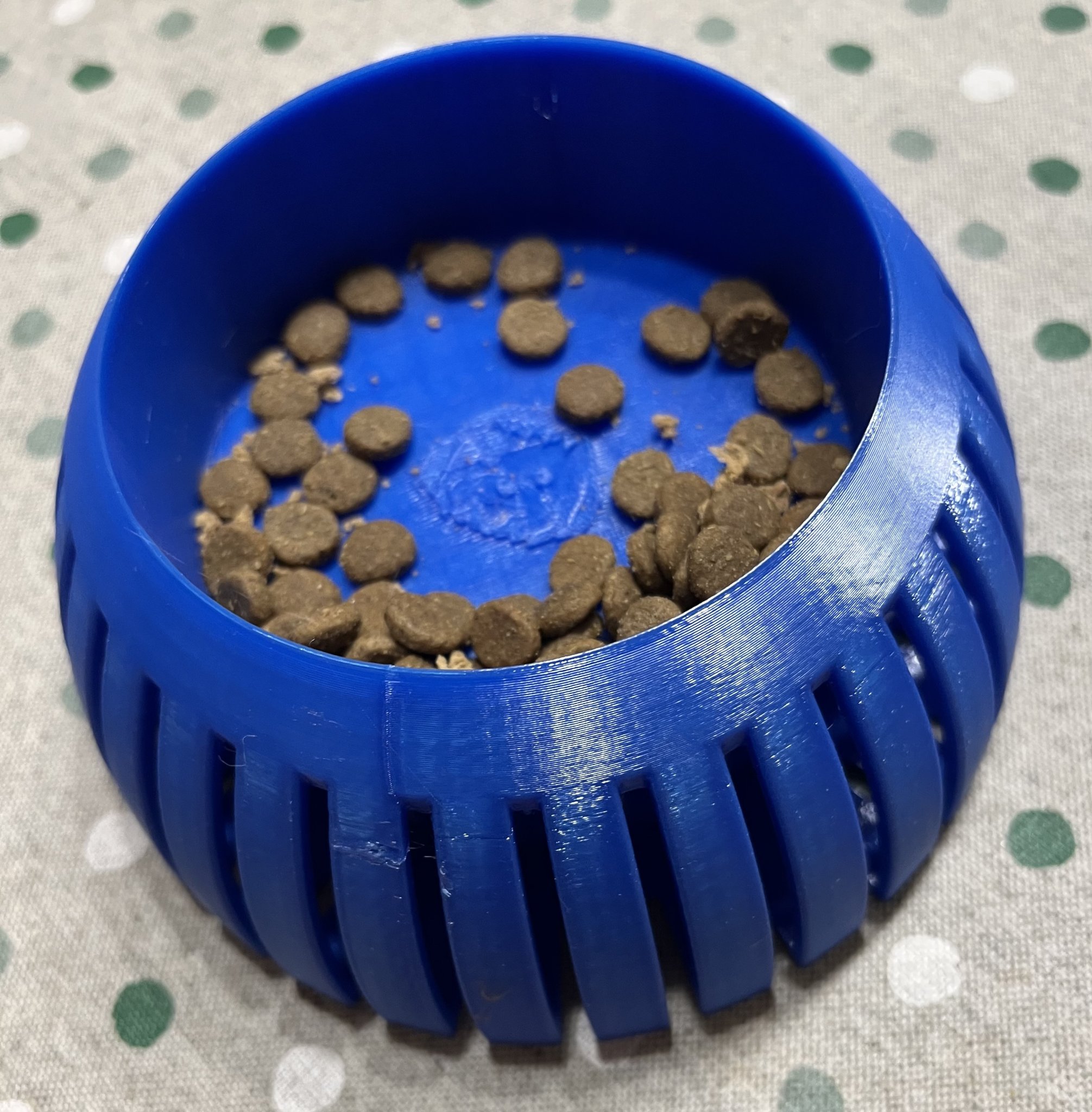 Bát ăn cho thú cưng nhỏ, thiết kế độc đáo