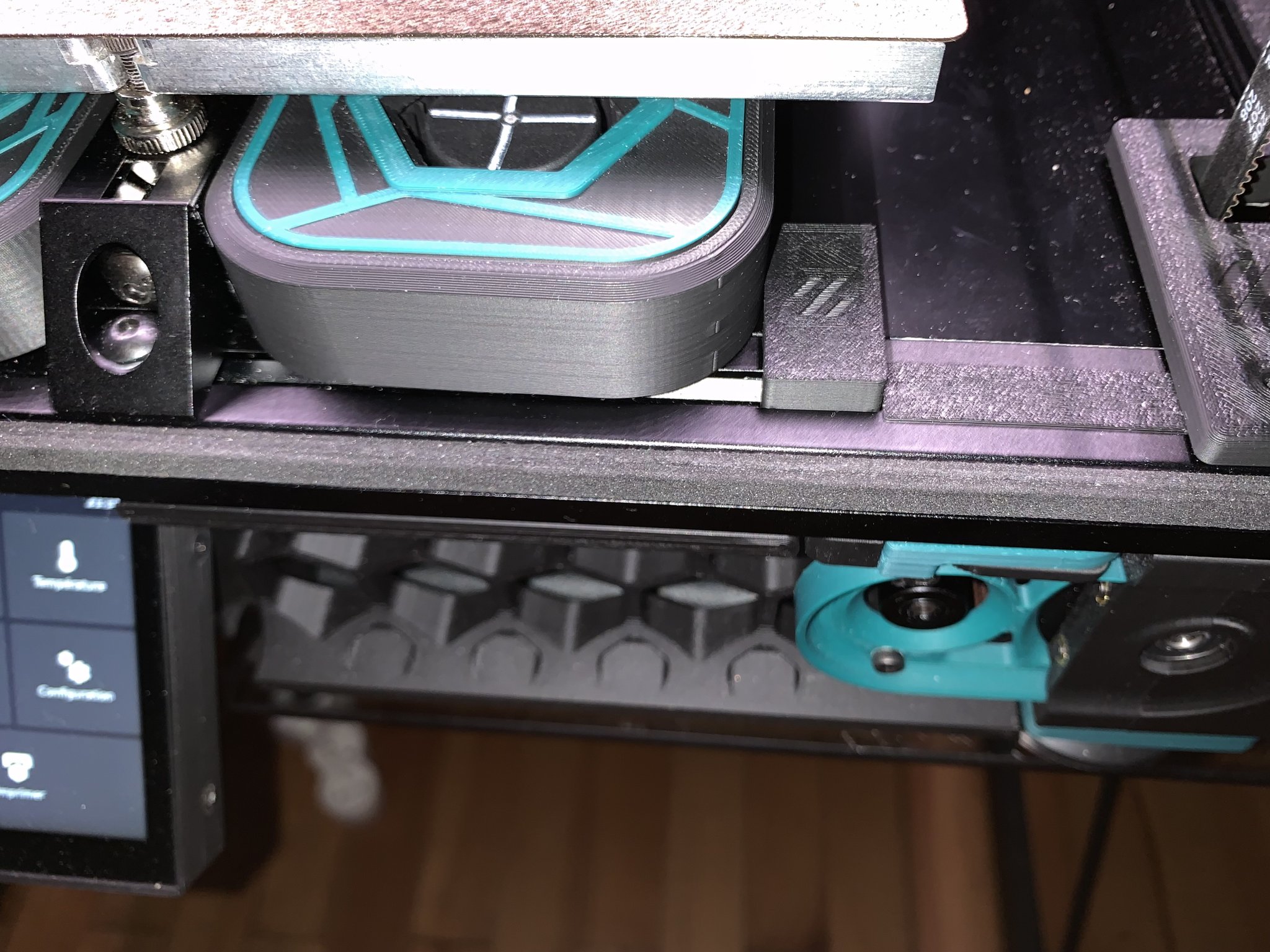 Cái chêm bên cho quạt bên của The Filter