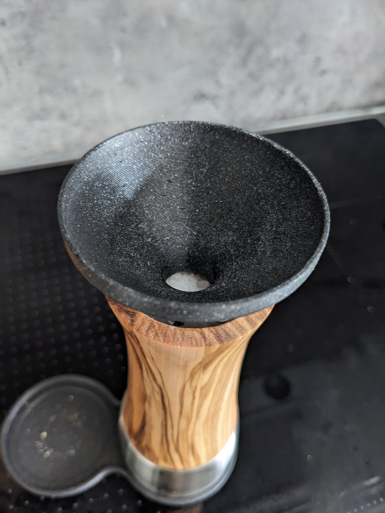 Khay và phễu cho cối xay muối/tiêu Peugeot "madras