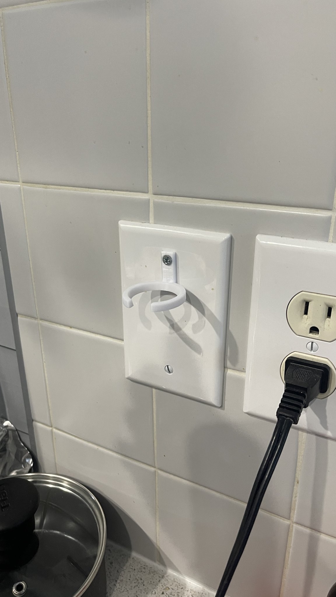 Giá đỡ tường cho máy tạo bọt sữa điện tử