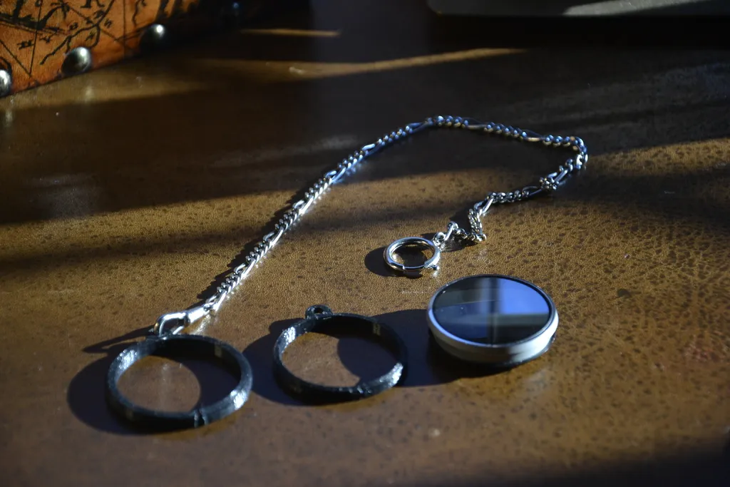 Đồng hồ bỏ túi hiện đại - Sự kết hợp giữa cổ điển v...