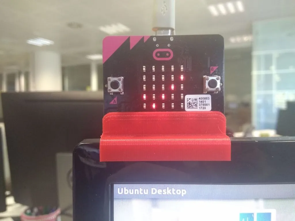 Bộ chuyển đổi Microbit cho văn phòng không bị gián đoạn