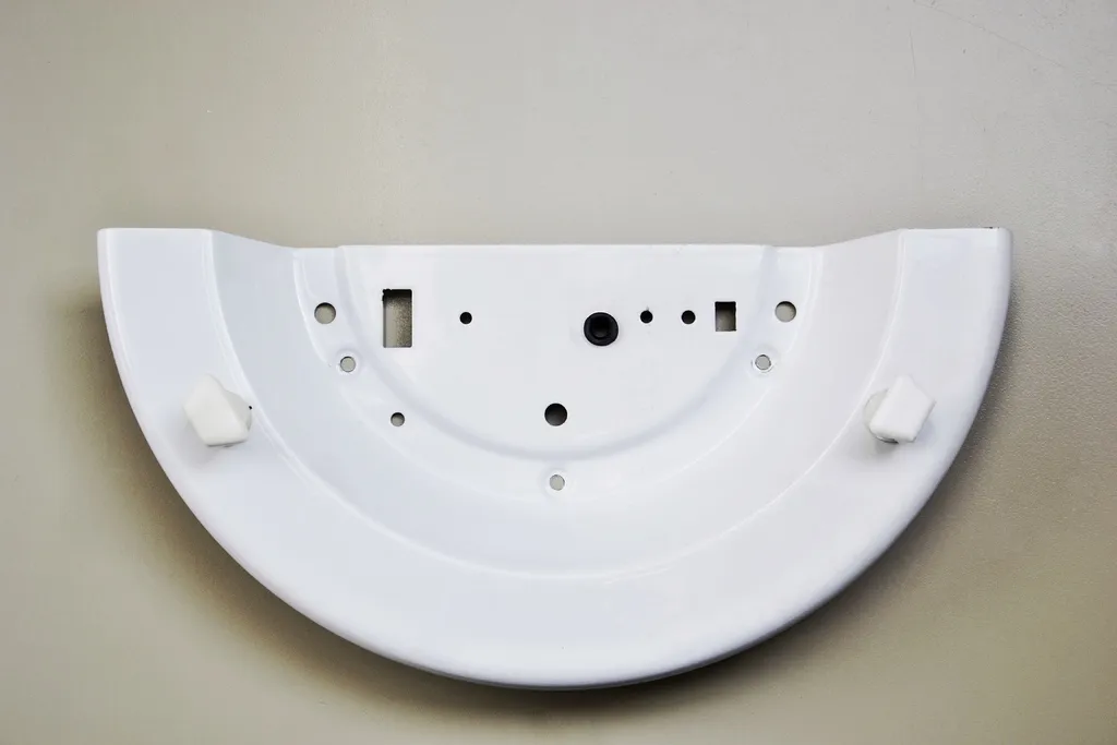 Giá đỡ đèn tường hình bán nguyệt