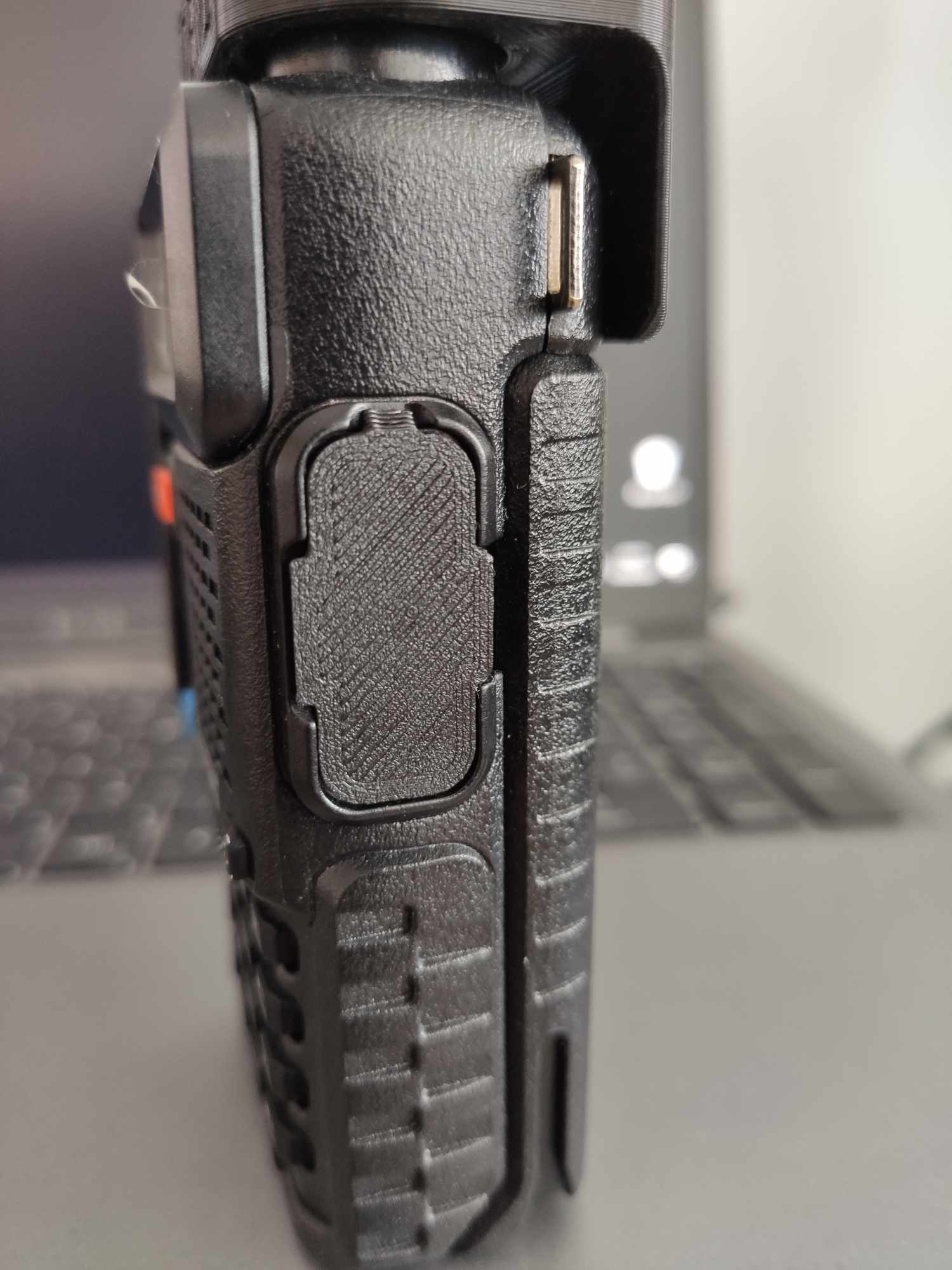 Nắp chụp cho cổng bên Baofeng UV-5R