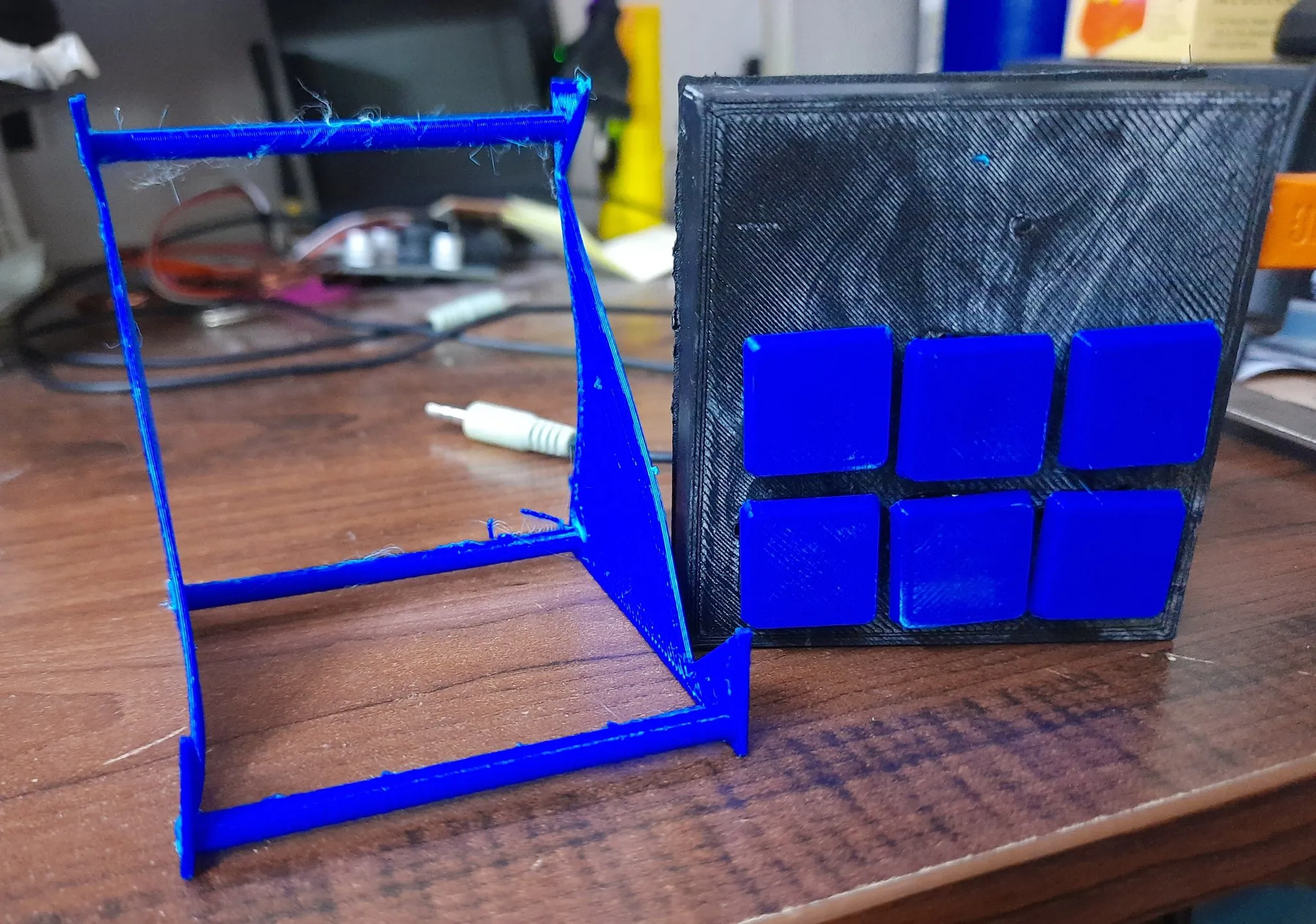 Bàn phím macropad giá rẻ sử dụng RPI Pico