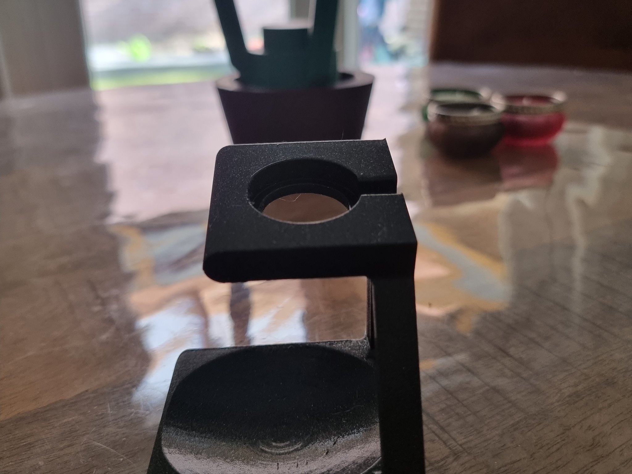 Giá đỡ sạc Samsung Galaxy Watch 6 cải tiến