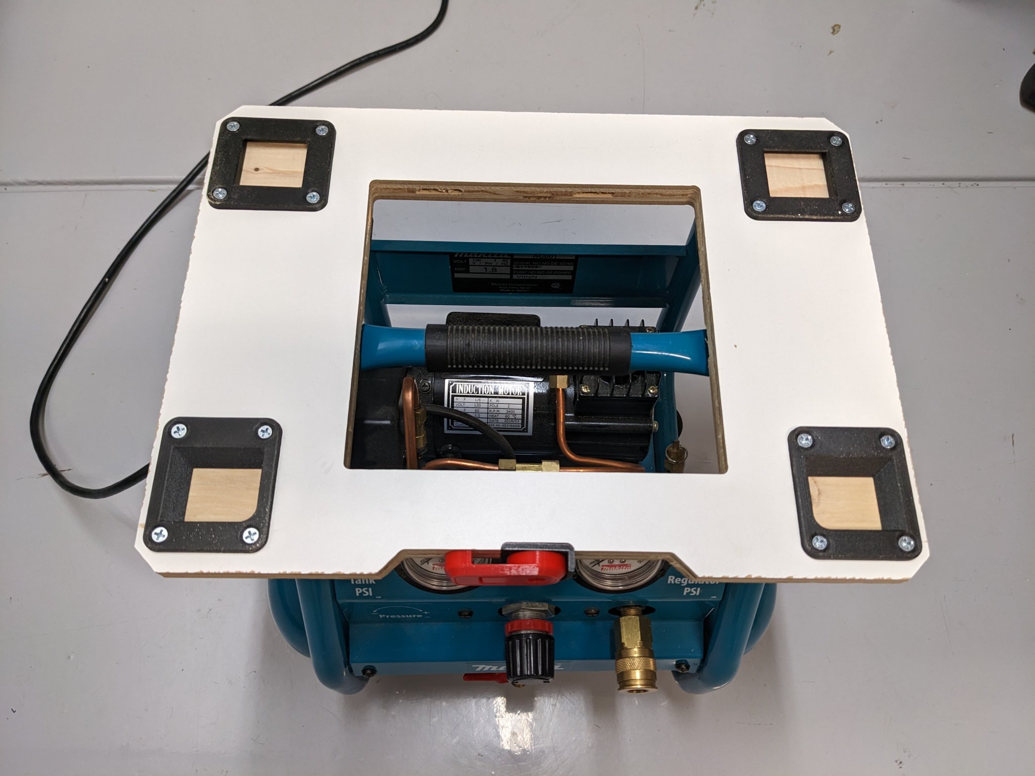 Bảng gắn kết cho máy nén khí Makita AC001