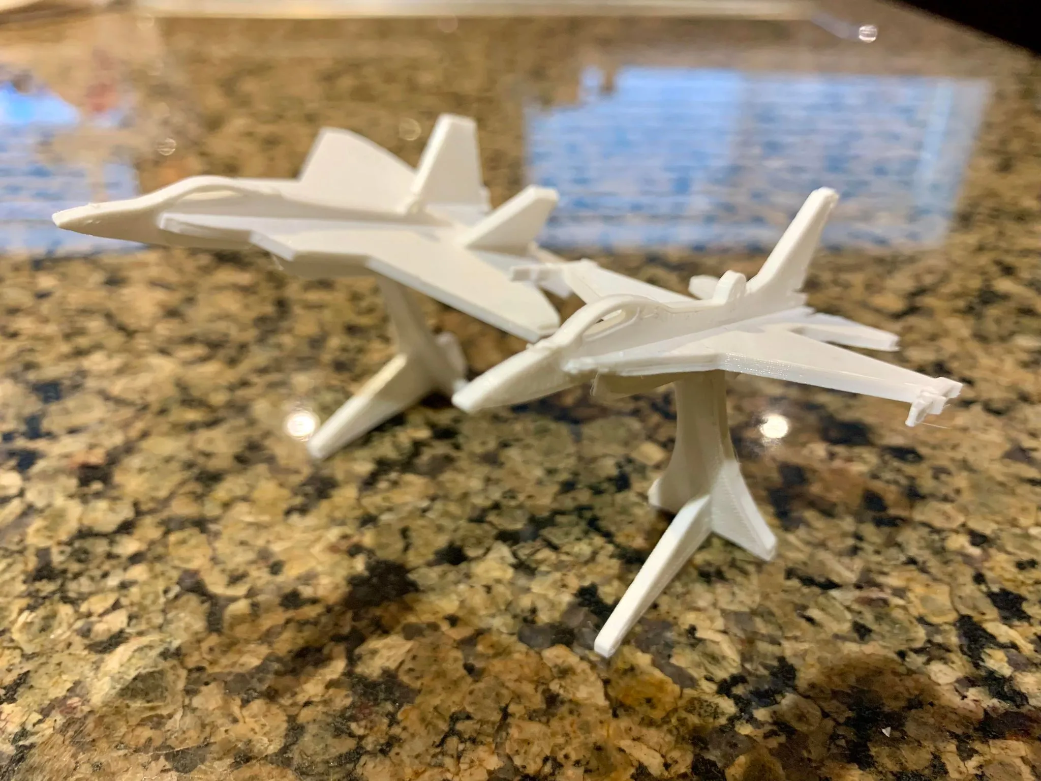 Giá đỡ đơn giản cho mô hình thẻ Nakozen