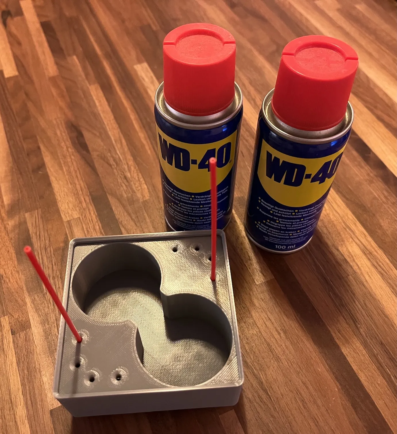 Khay Gridfinity cho hai bình xịt WD40 100ml