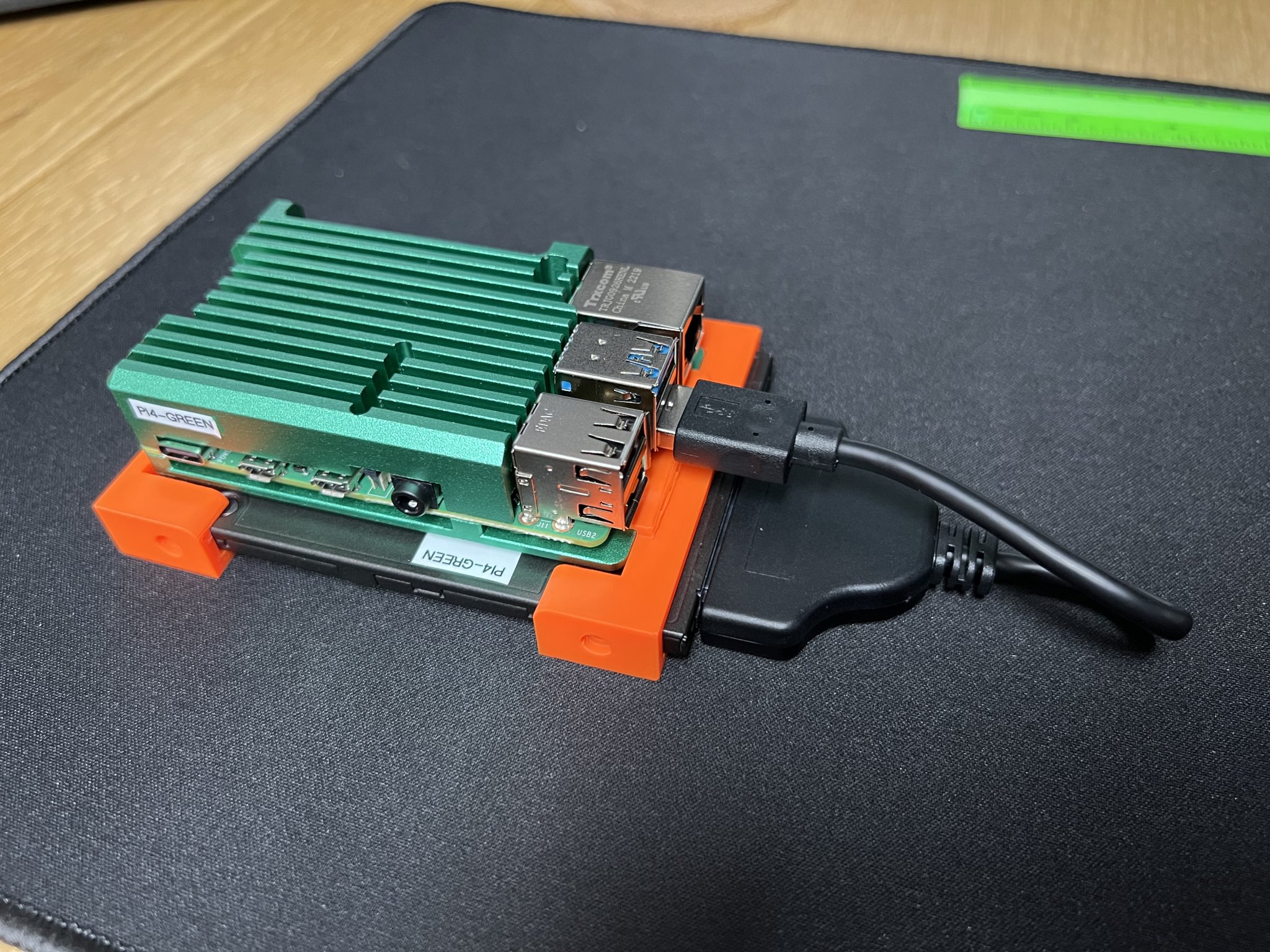 Giá đỡ SSD cho Raspberry Pi4 đơn giản và hiệu quả