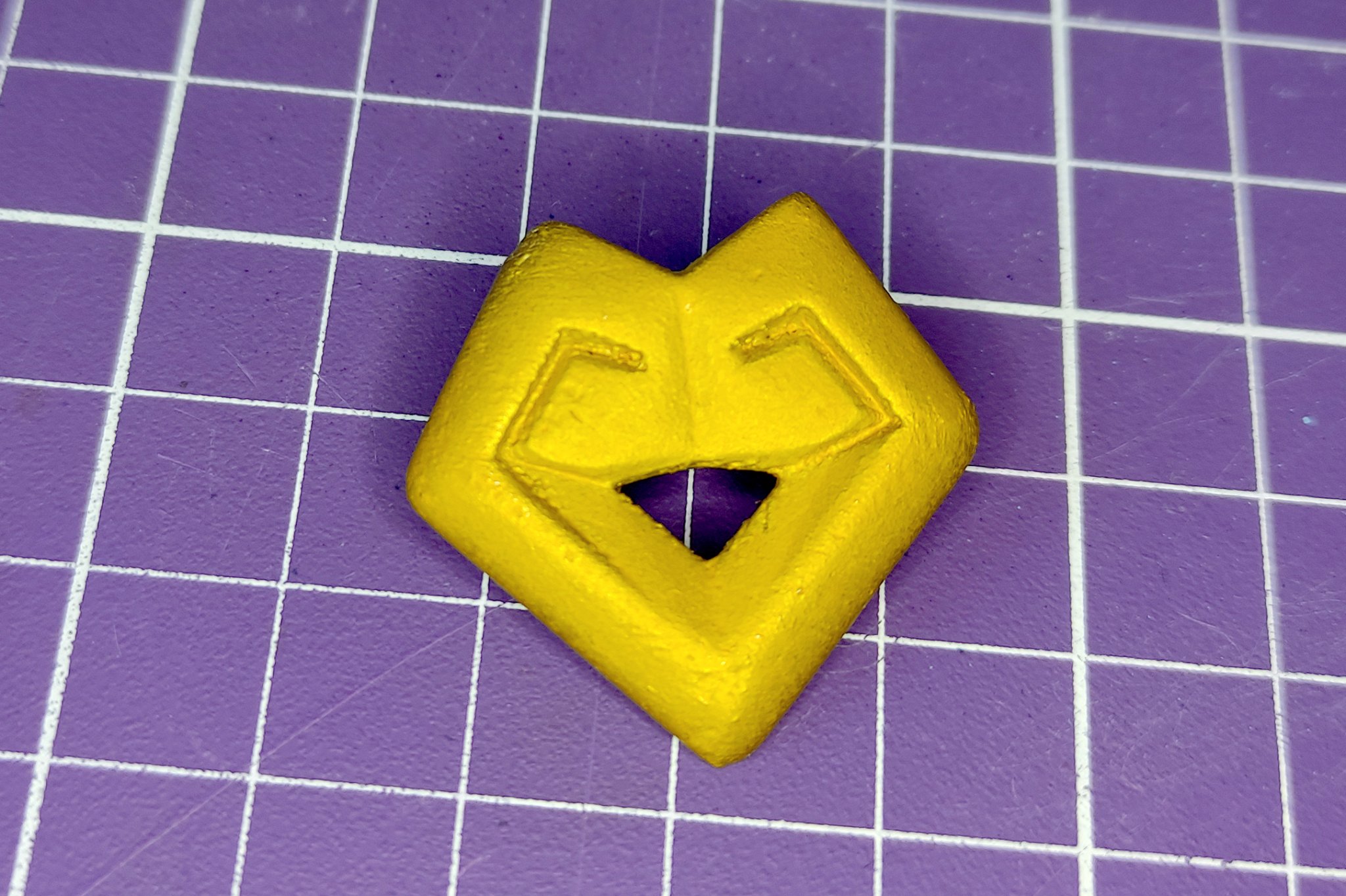 Trái tim Yelan trên ngực của cô ấy