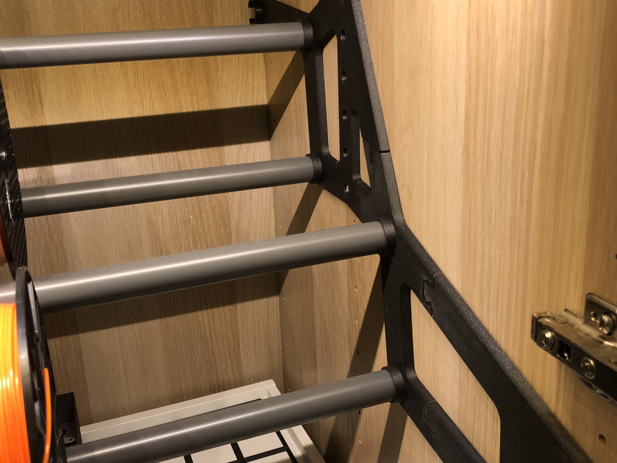 Giá đỡ cuộn filament cho hệ thống tủ IKEA PAX