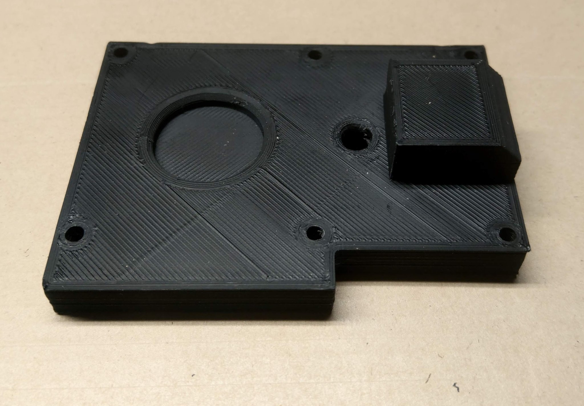 Máy tạo viên filament mã nguồn mở tự động với bit router 1