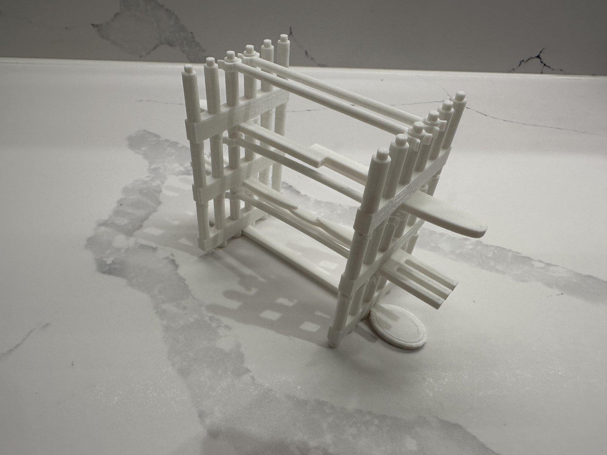 Giá đỡ dụng cụ nhà bếp tiết kiệm không gian