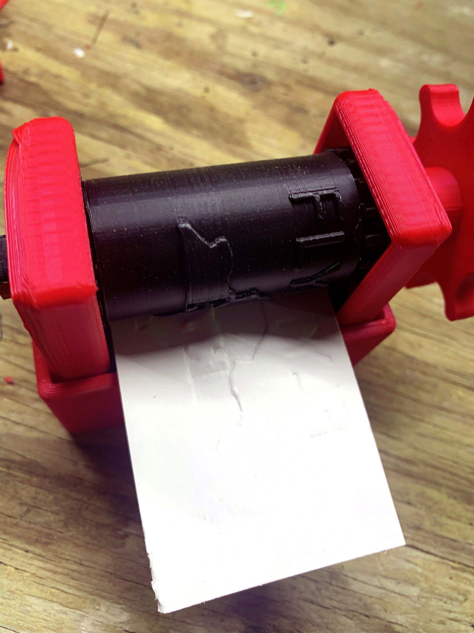 Máy ép dấu danh thiếp PEF với con lăn có thể thay thế