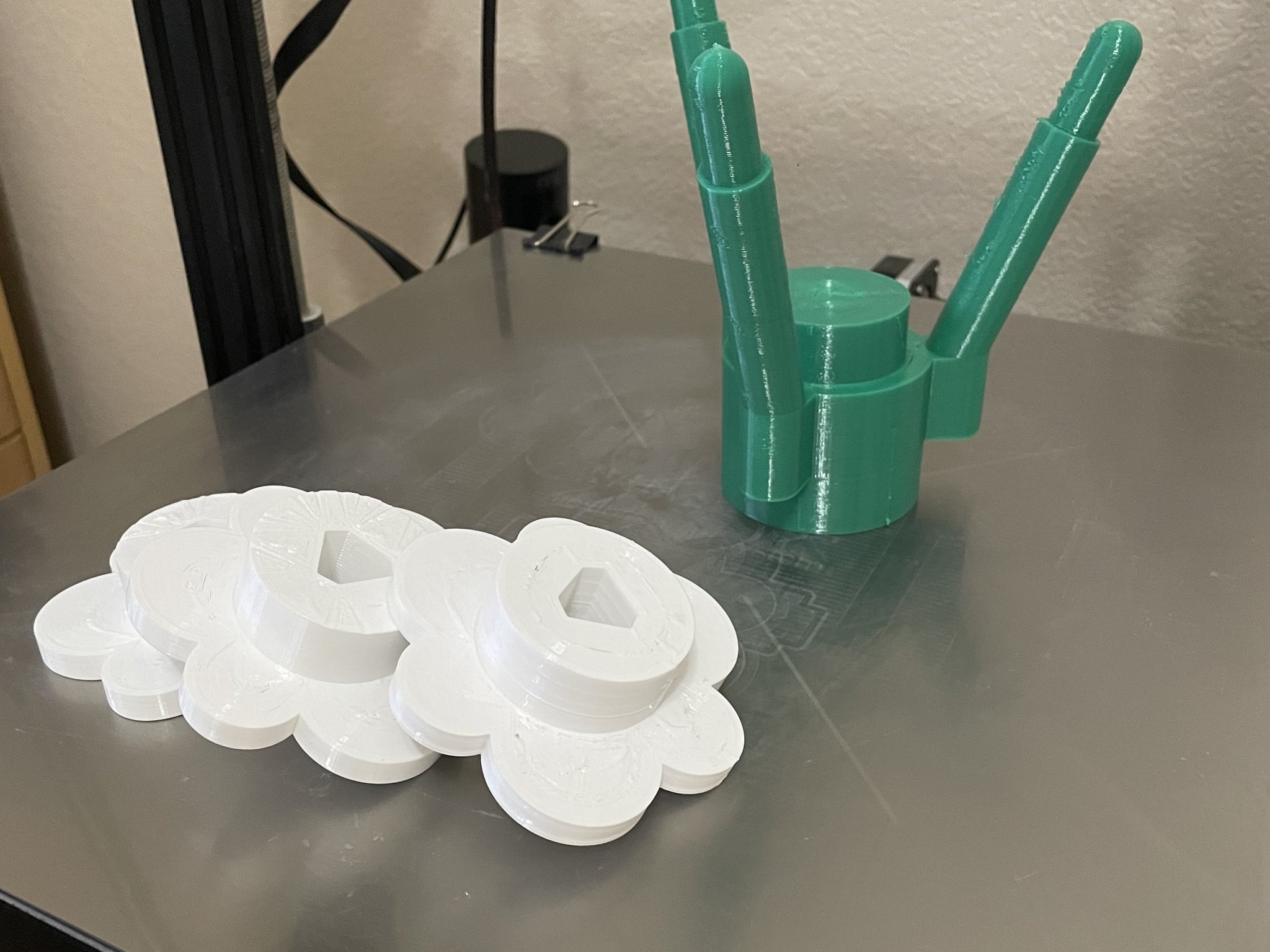 Hoa xây bằng gạch cho văn phòng và vườn