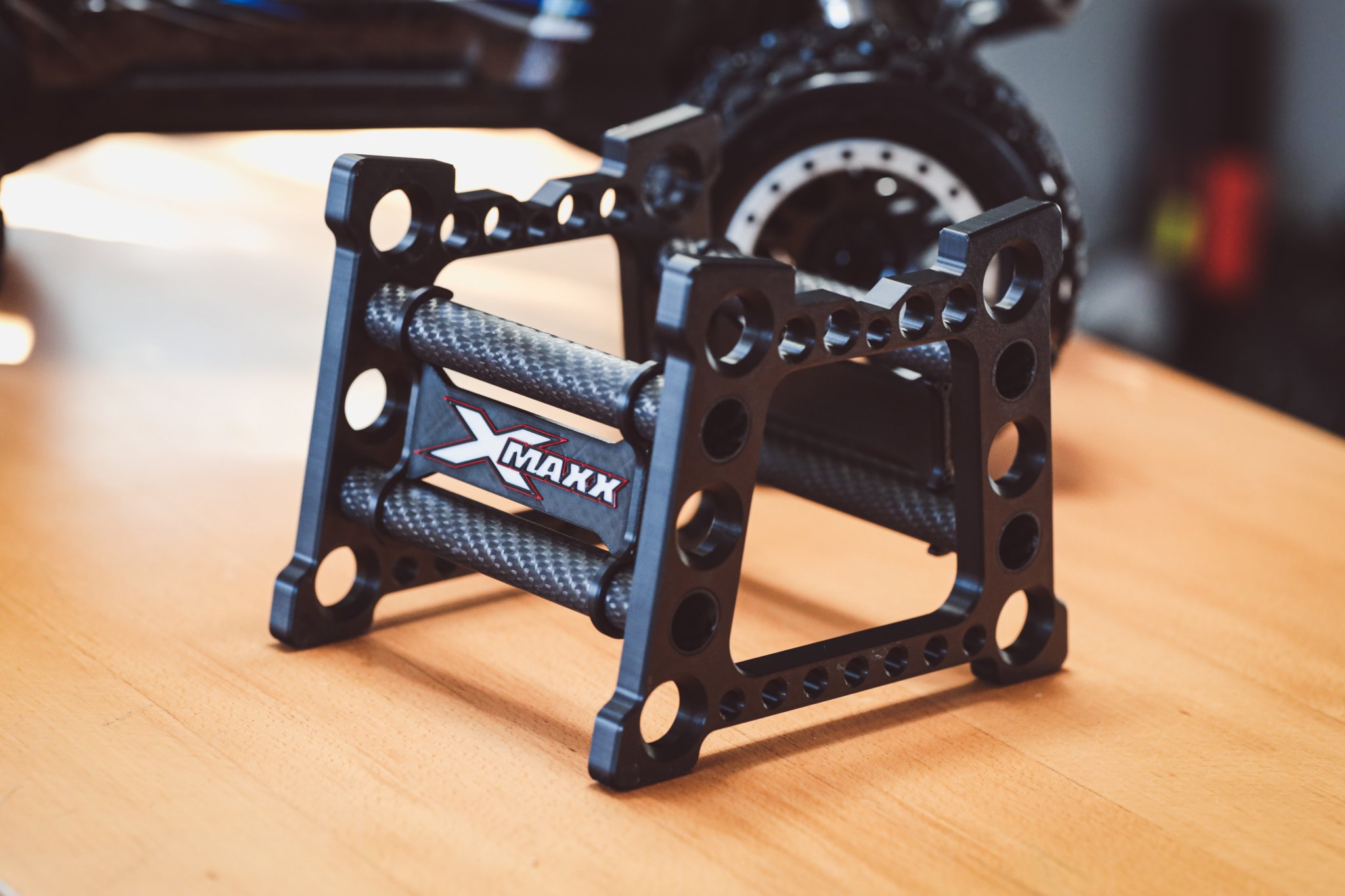 Giá đỡ làm việc cho Traxxas X-Maxx