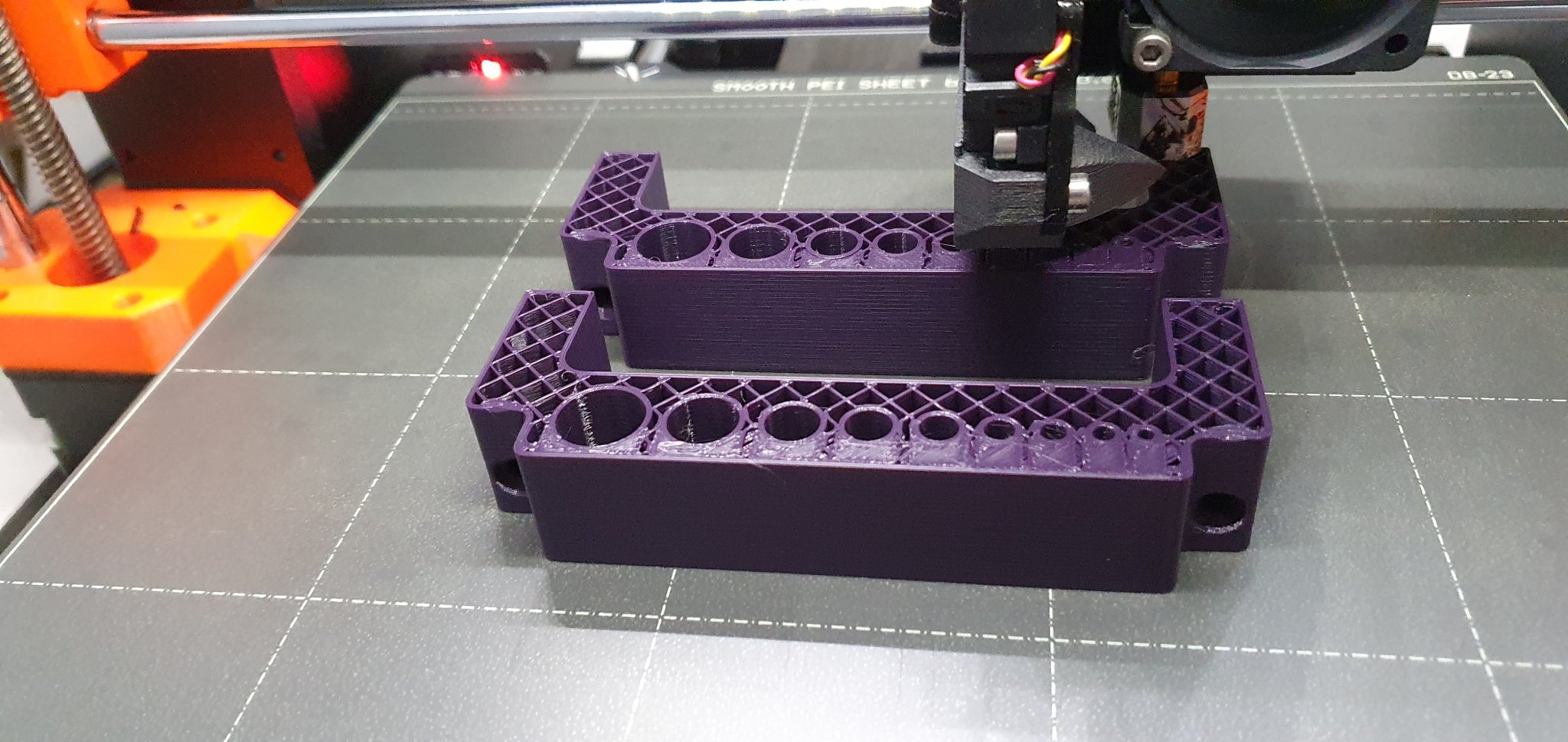 Giá đỡ chìa khóa lục giác tiện dụng