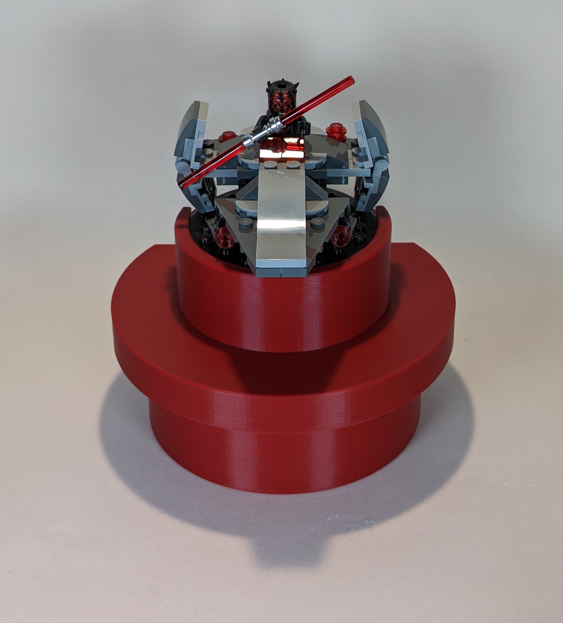 Giá đỡ đa chức năng cho mô hình và đồ trang trí yêu thích