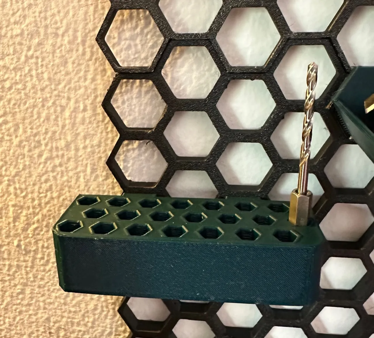 Giá đỡ mũi khoan hex 1/4" cho tường lưu trữ tổ ong