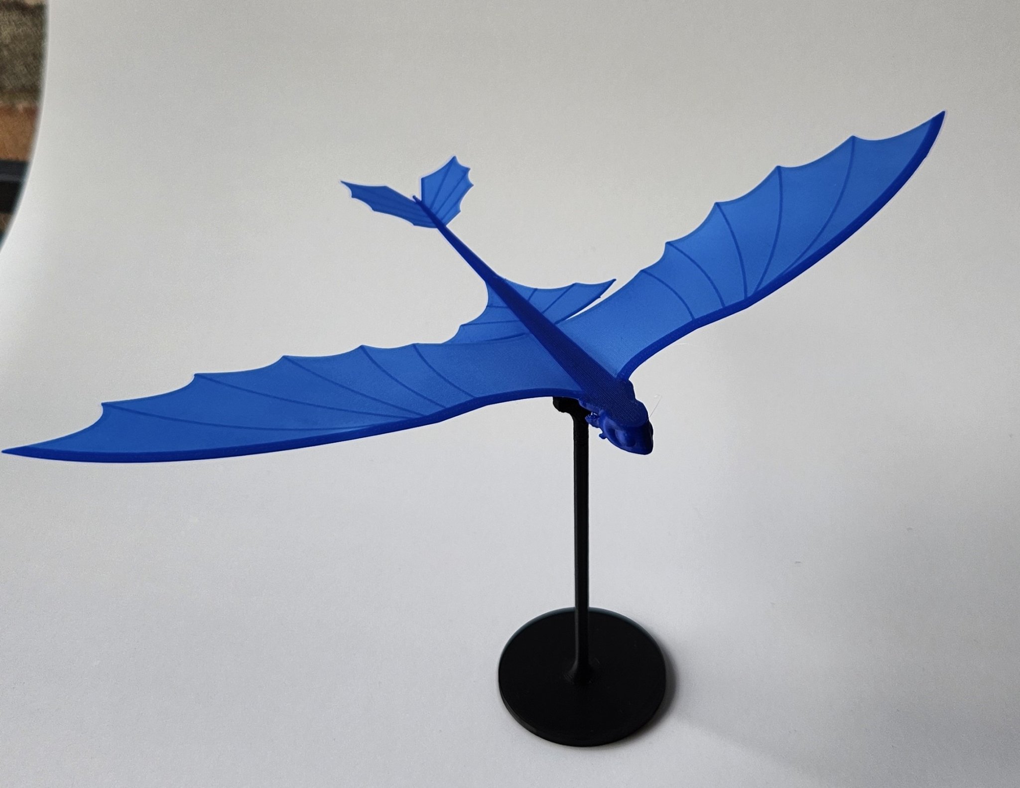 Glider theo hình dáng rồng Nightfury