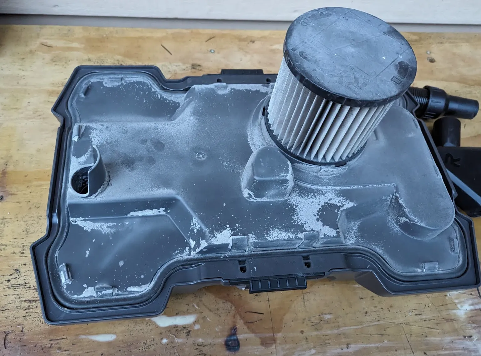 Bộ chuyển đổi túi bụi cho máy hút bụi Ryobi 18V