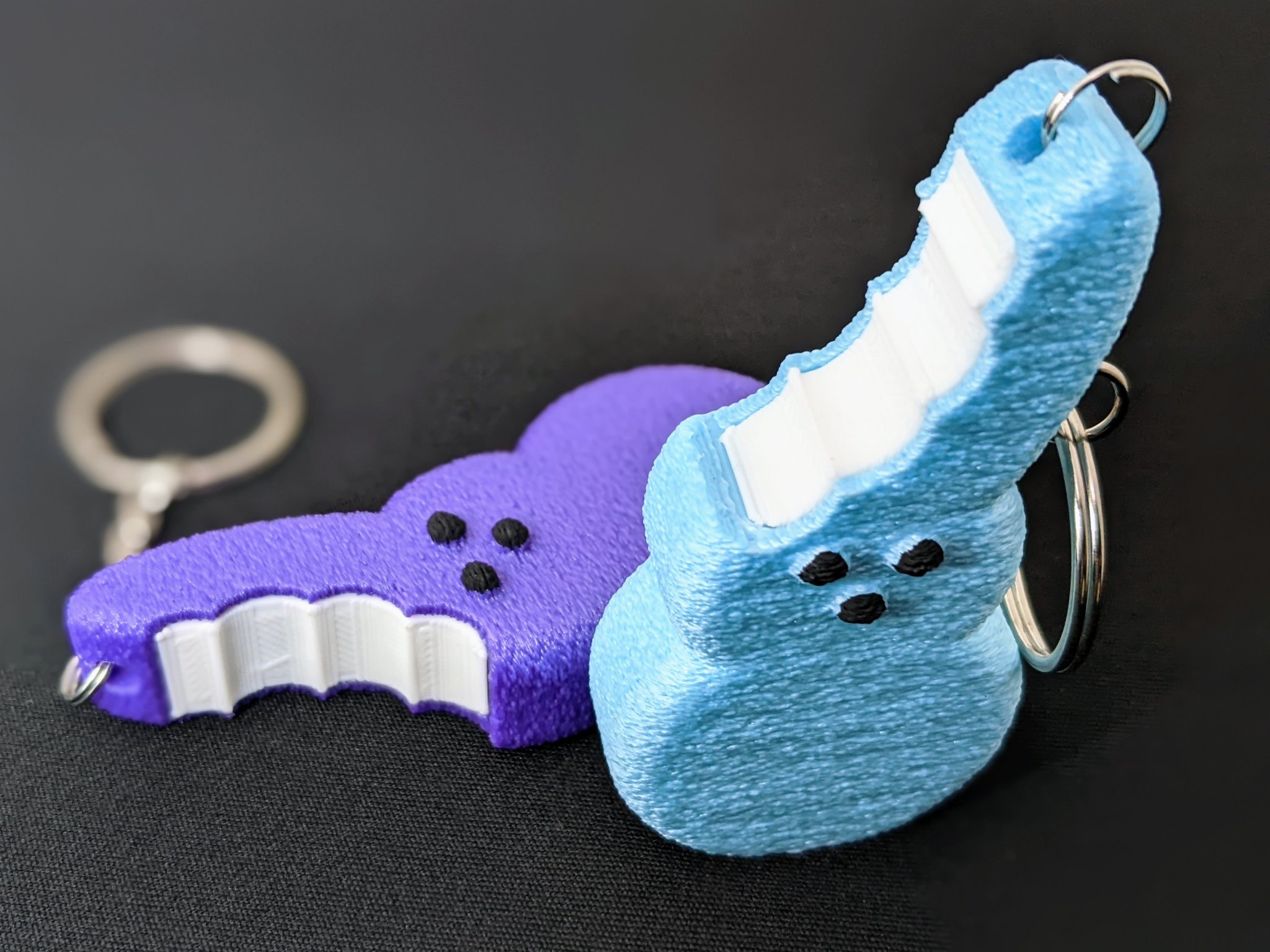 Móc khóa thỏ Peeps Marshmallow có dấu cắn cho lễ Phục Sinh