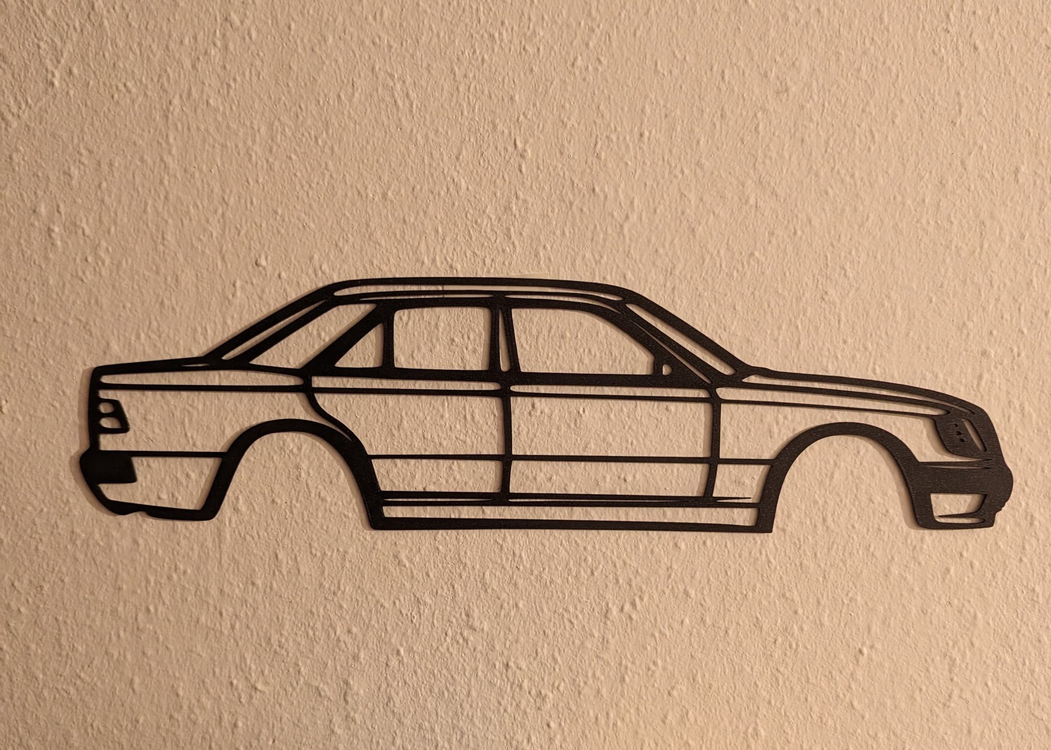 Silhouette xe Mercedes W124-500E độc đáo