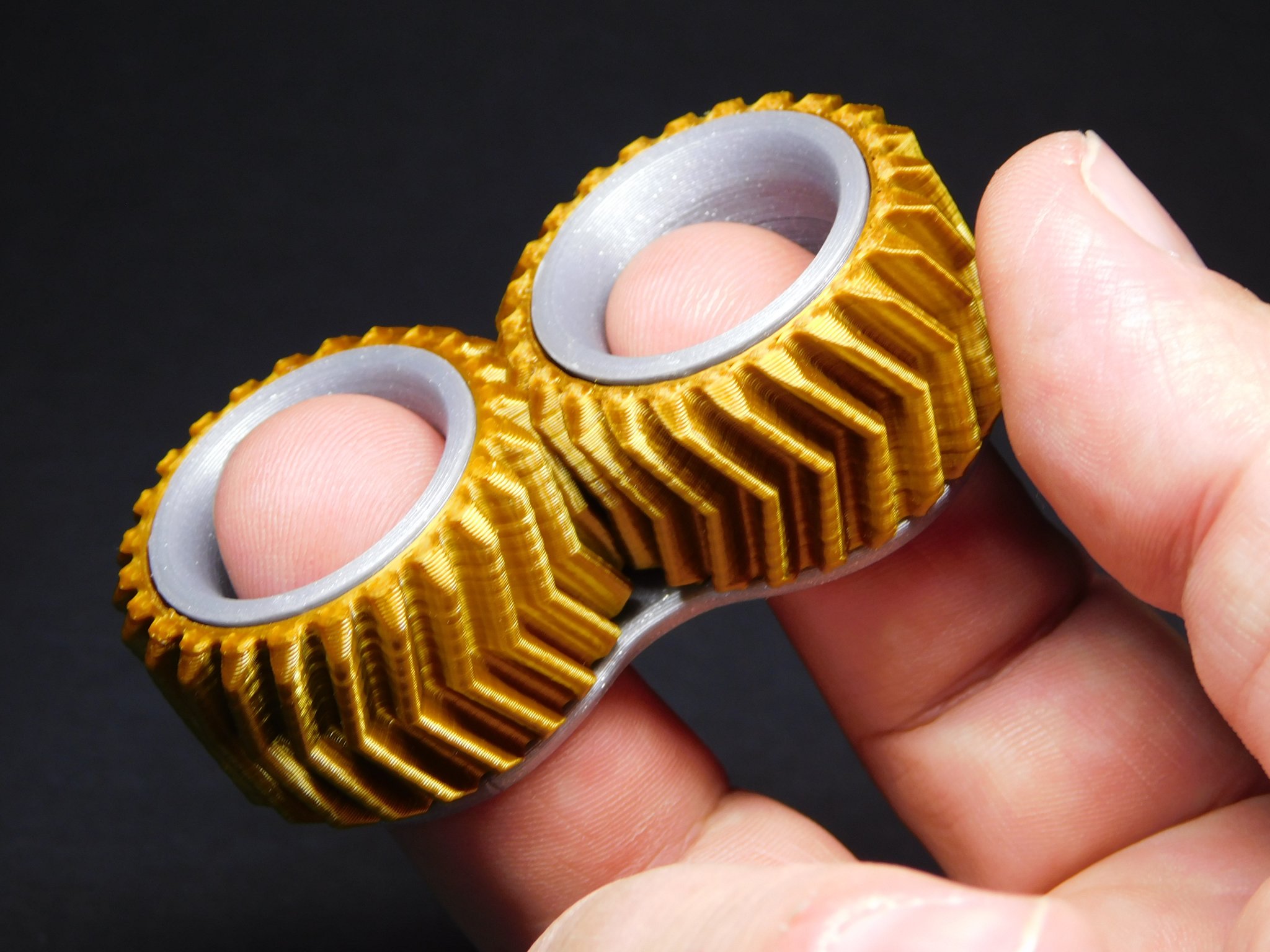 Spinner fidget bánh răng cho hai ngón tay