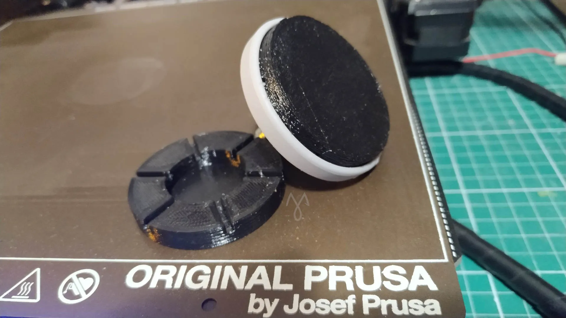 Đệm chống trượt SlipStop cho chân nội thất Ikea BESTÅ