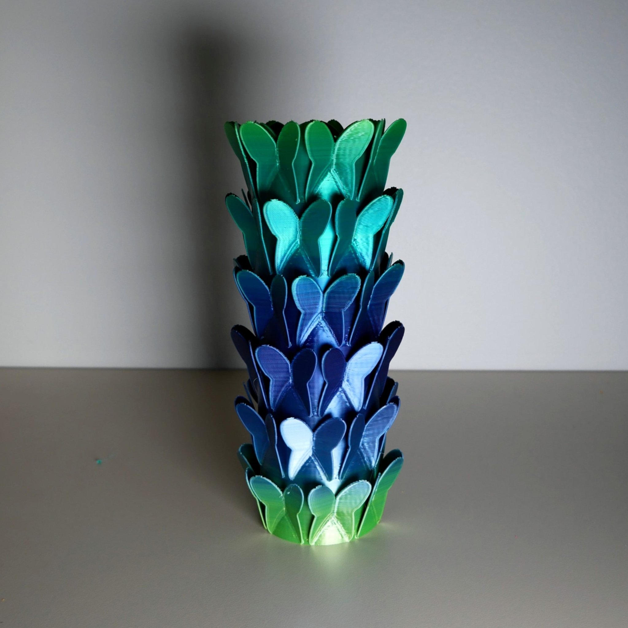 Bình hoa trang trí bướm cao cấp