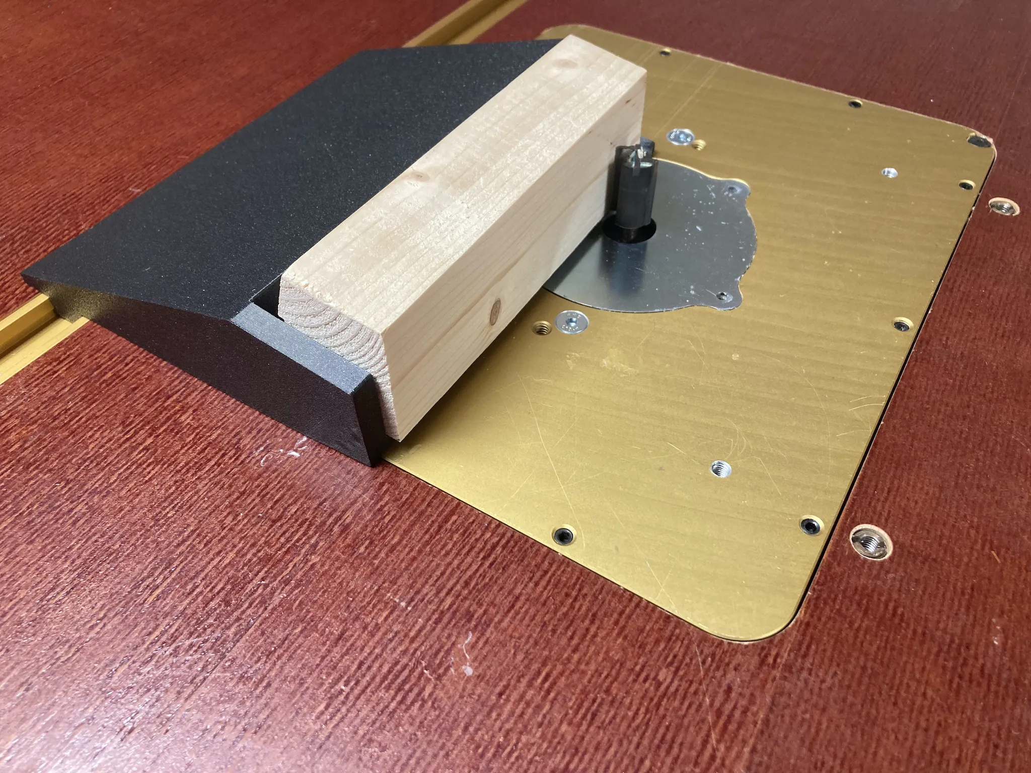 Giá đỡ cắt góc trống stave có thể in được