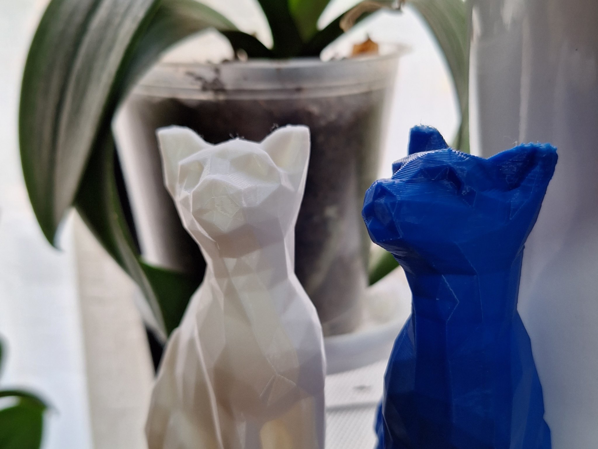 Mèo thấp poly phong cách nghệ thuật 3D