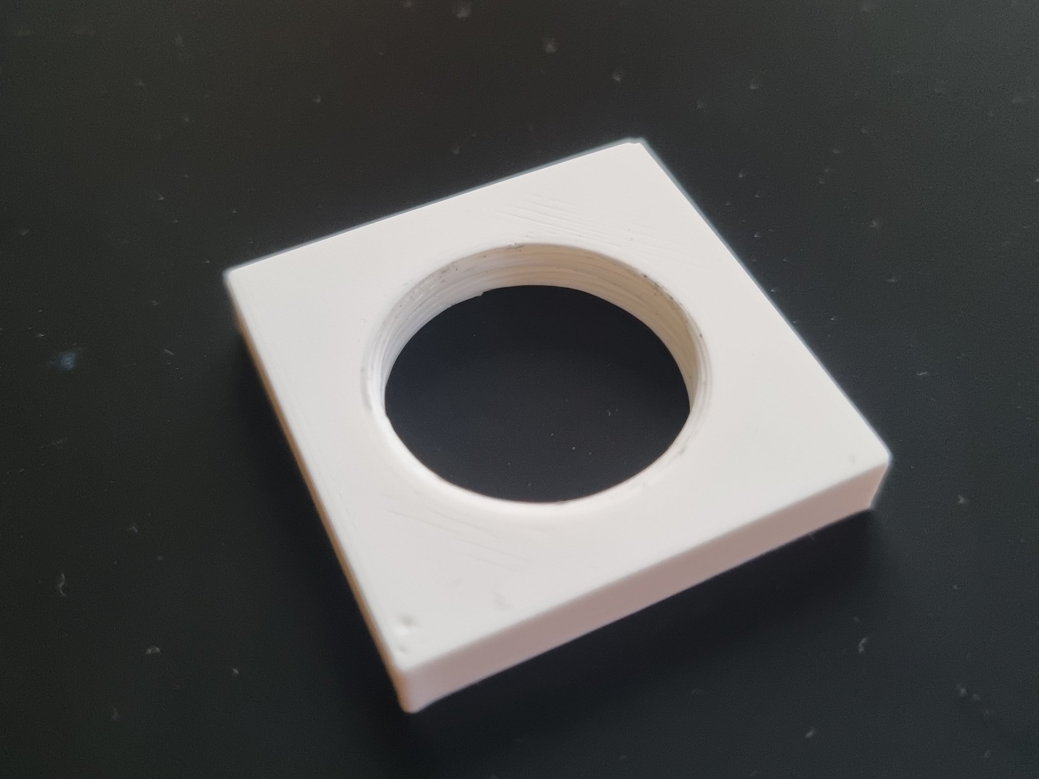 Nut đối 1/2 inch cho ống ren