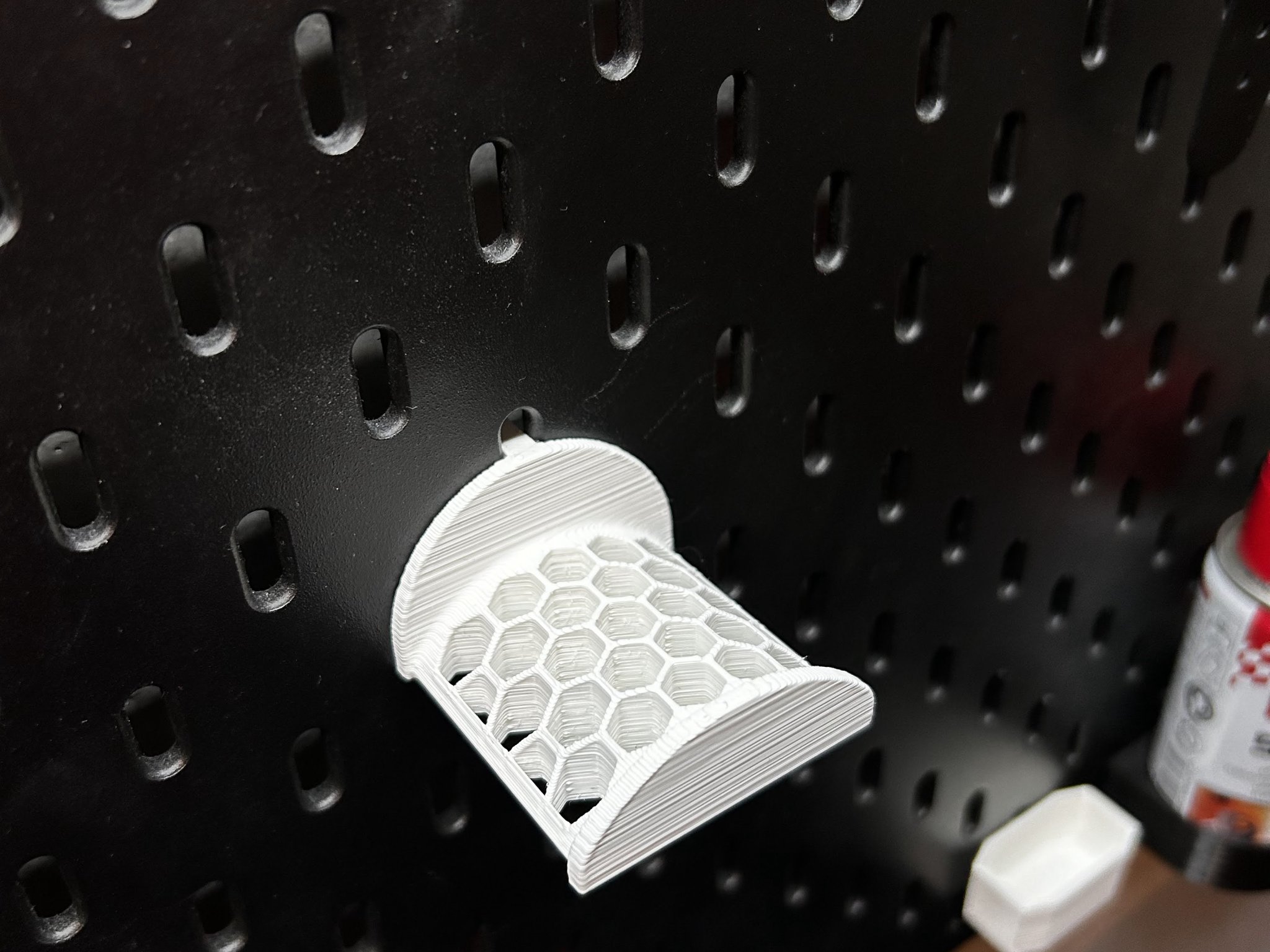 Giá đỡ tai nghe Skådis cho bảng ghim IKEA