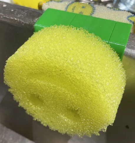 Giá đỡ bọt biển Scrub Daddy cho bồn rửa bát