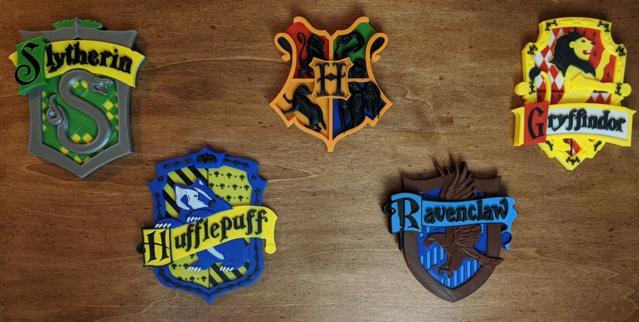 Biểu tượng khiên Hogwarts cho máy in 3D MMU2 5 màu