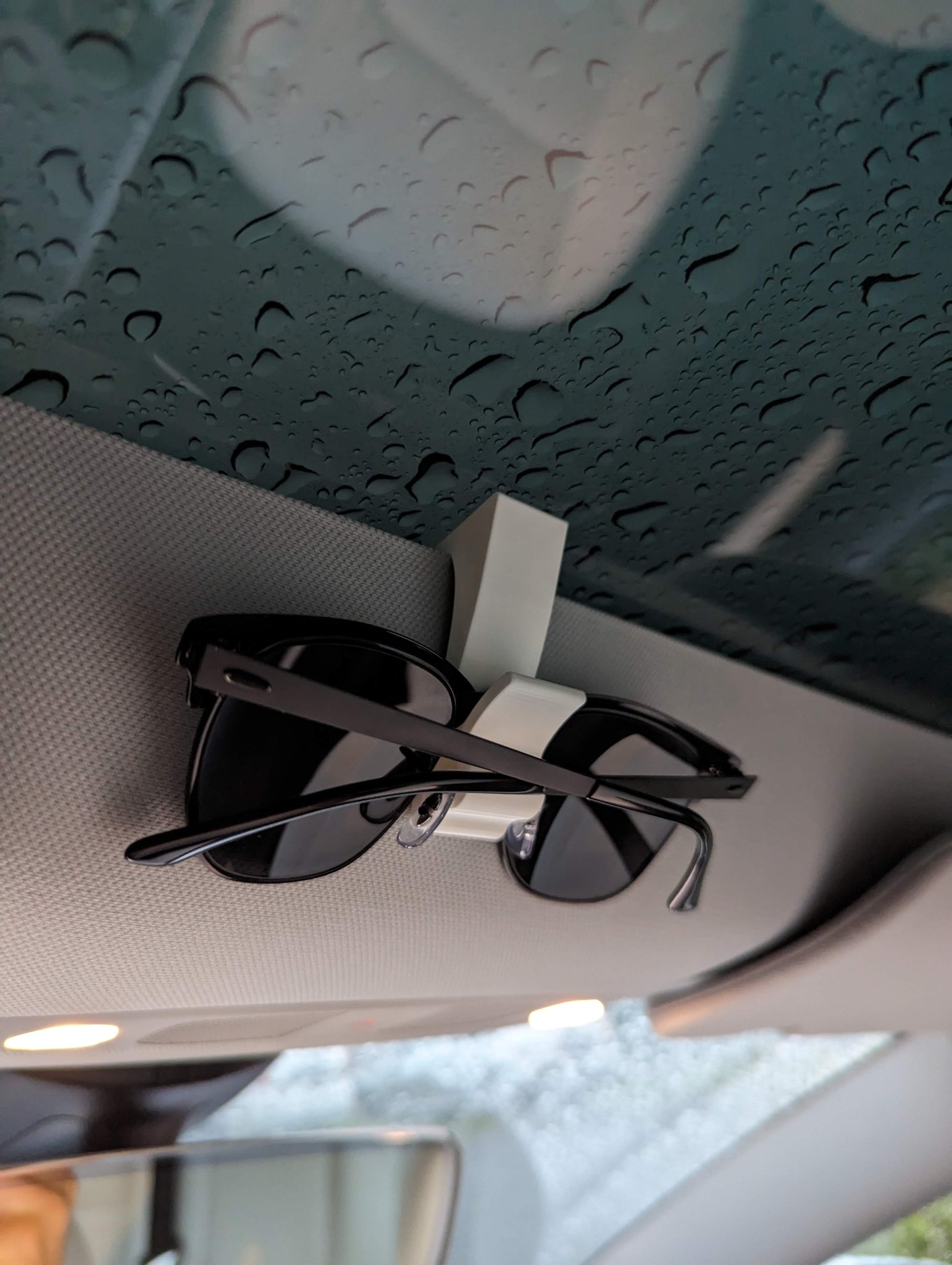 Giá đỡ kính râm cho Tesla Model 3 hoặc Y