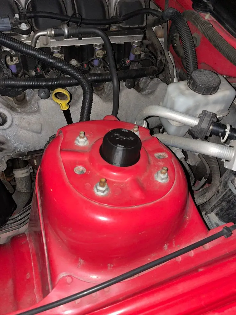 Nắp đậy trụ trước cho xe Mustang 2005 - 2009