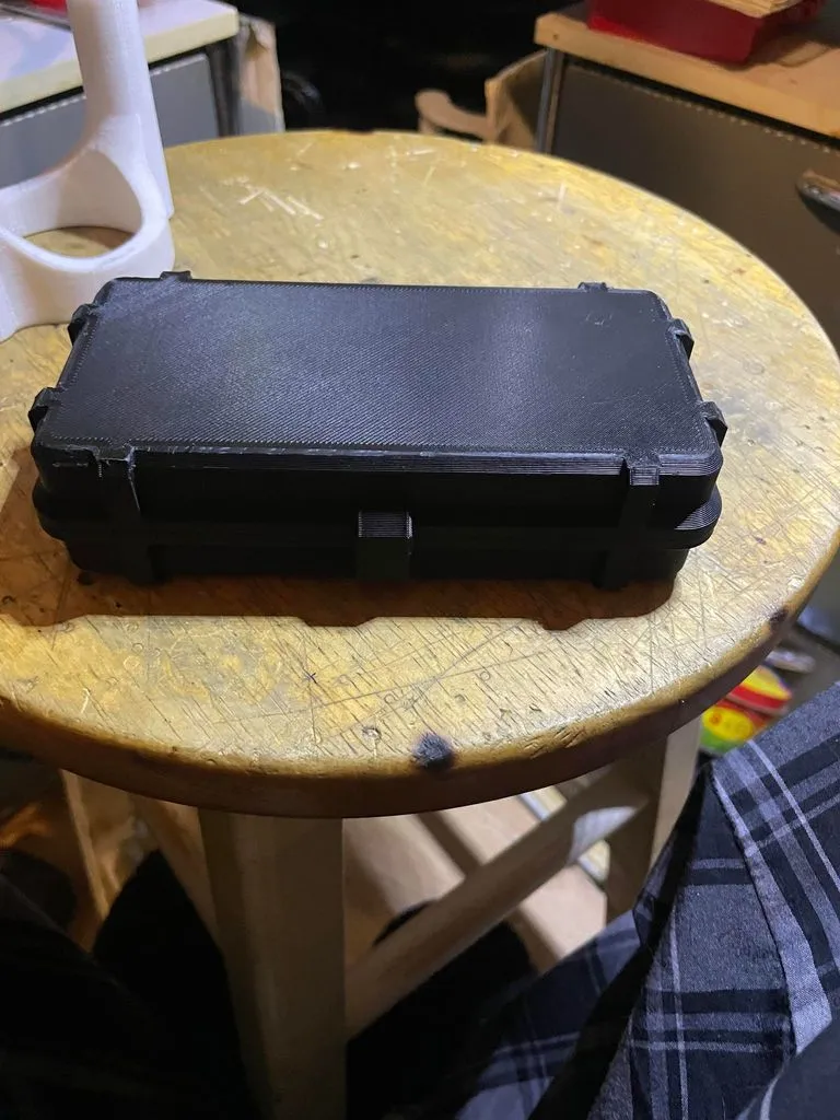 Hộp chứa pin CR2032 chắc chắn với khả năng lưu trữ 50 pin