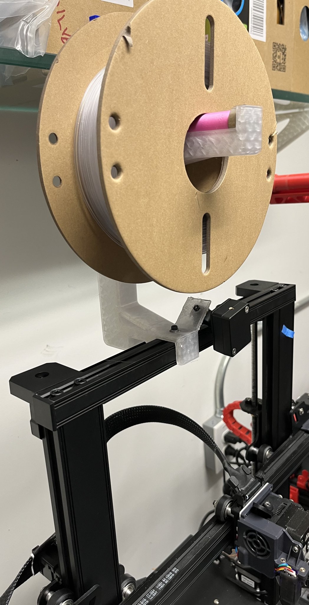 Giá đỡ cuộn filament Ender 3 S1 với cảm biến hết filament