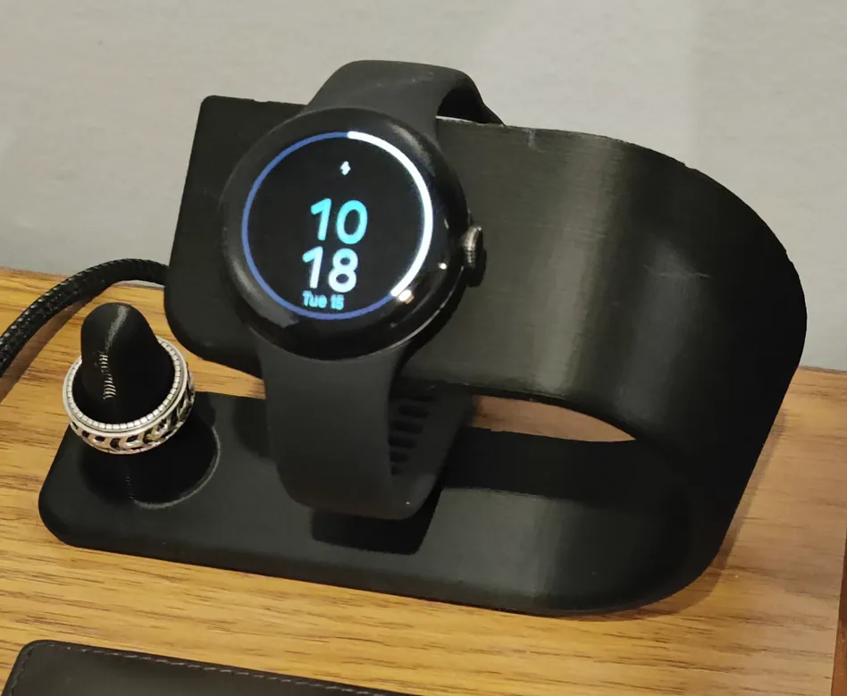 Giá đỡ đồng hồ Google Pixel với tay cầm nhẫn